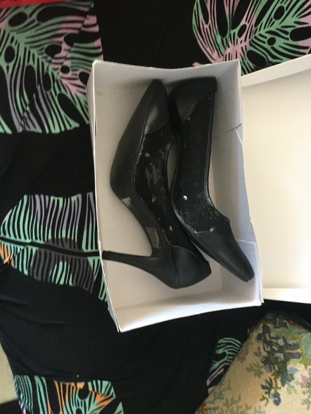 Suzy Shier Black Heels, Size 8 image indicator(2)