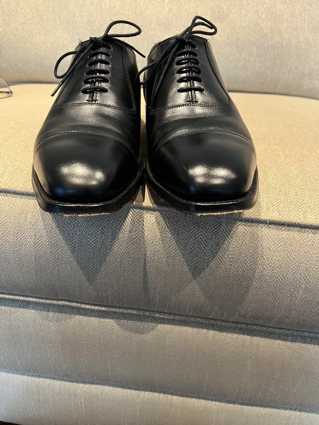 Joseph Cheaney & Sons Men’s Handmade Black shoes image indicator(8)