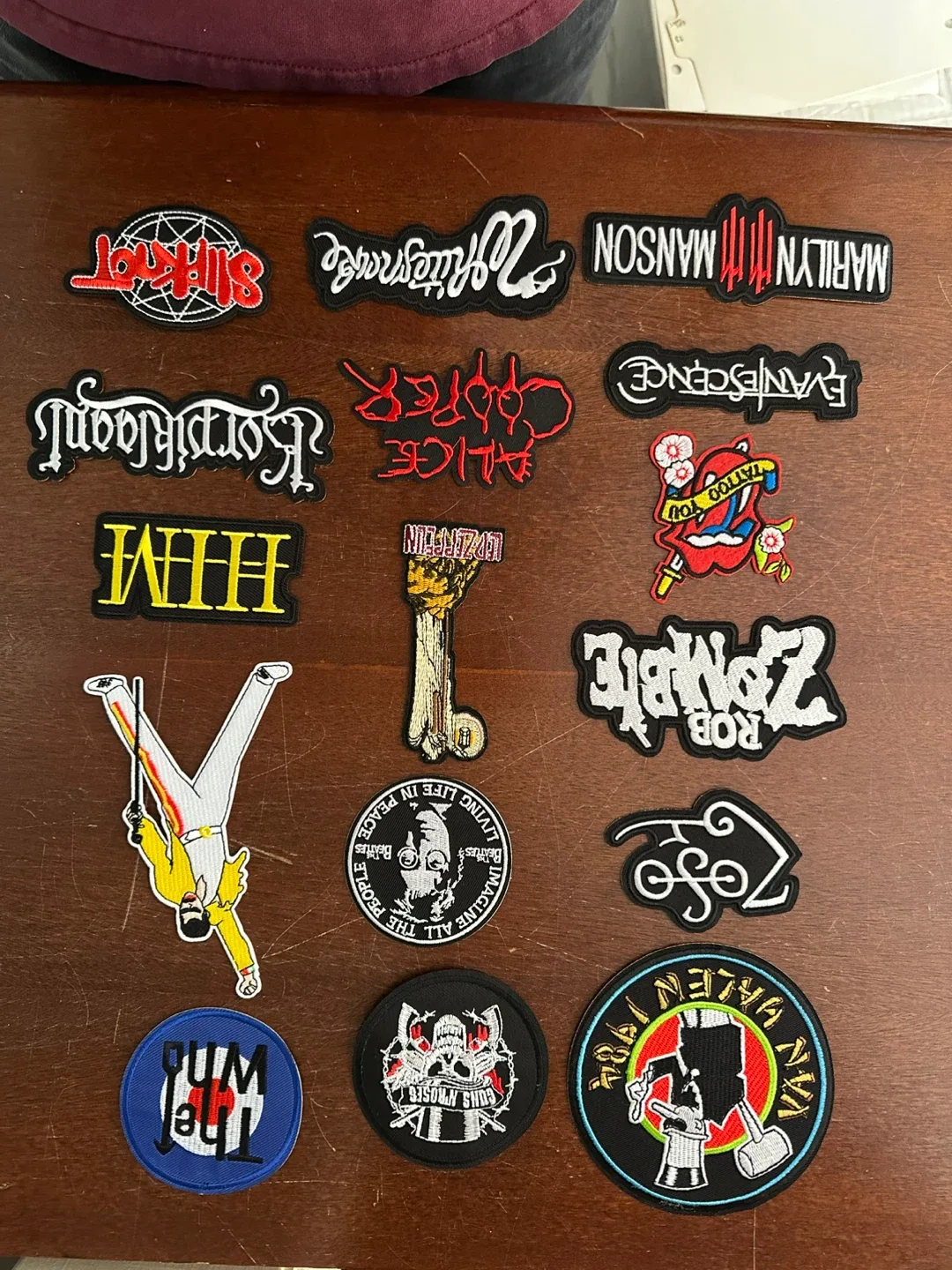 Lot of Retro Band Patches for Sake. image indicator(2)