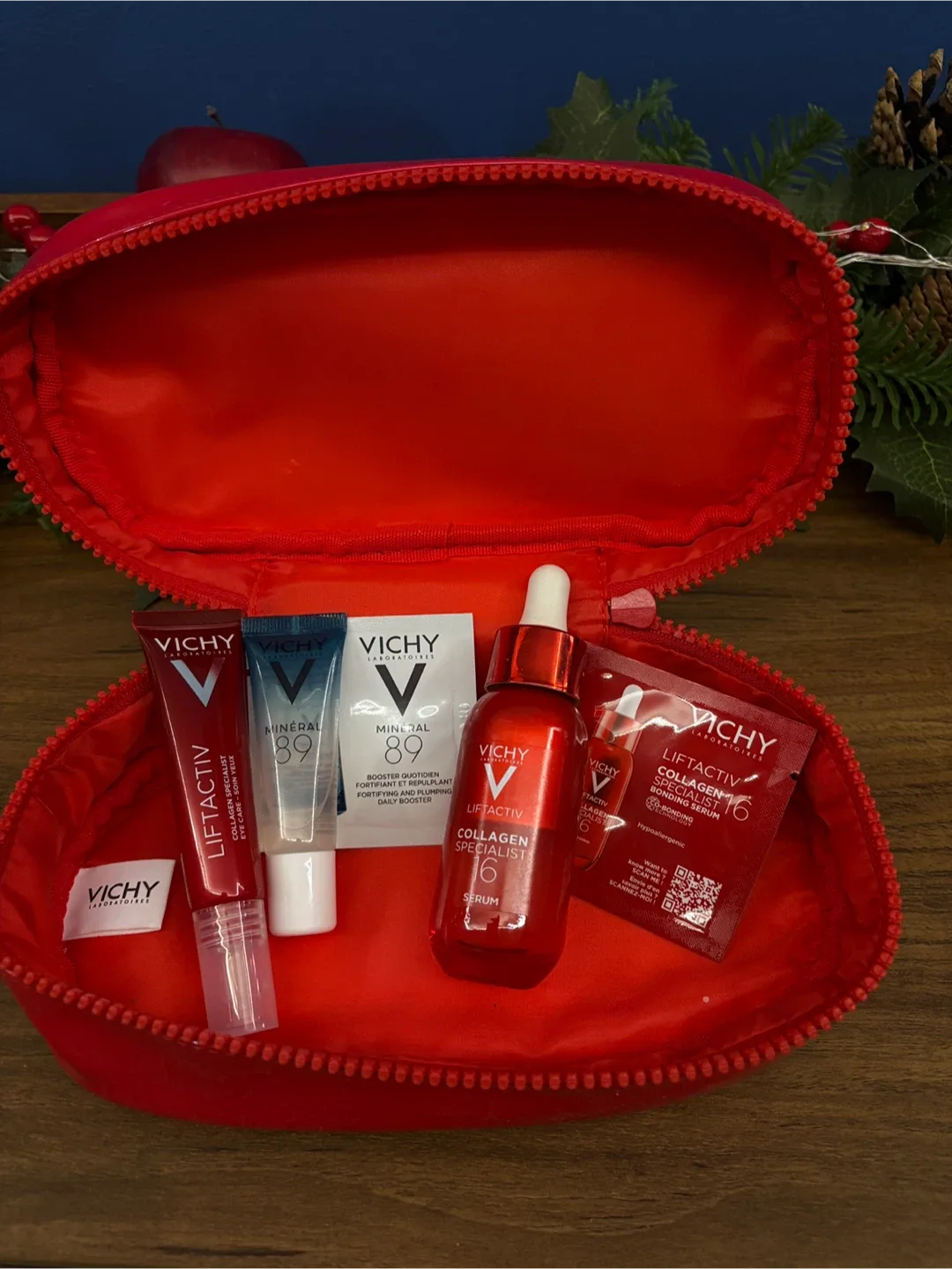 Vichy Skincare Set - LiftActiv & Minéral 89