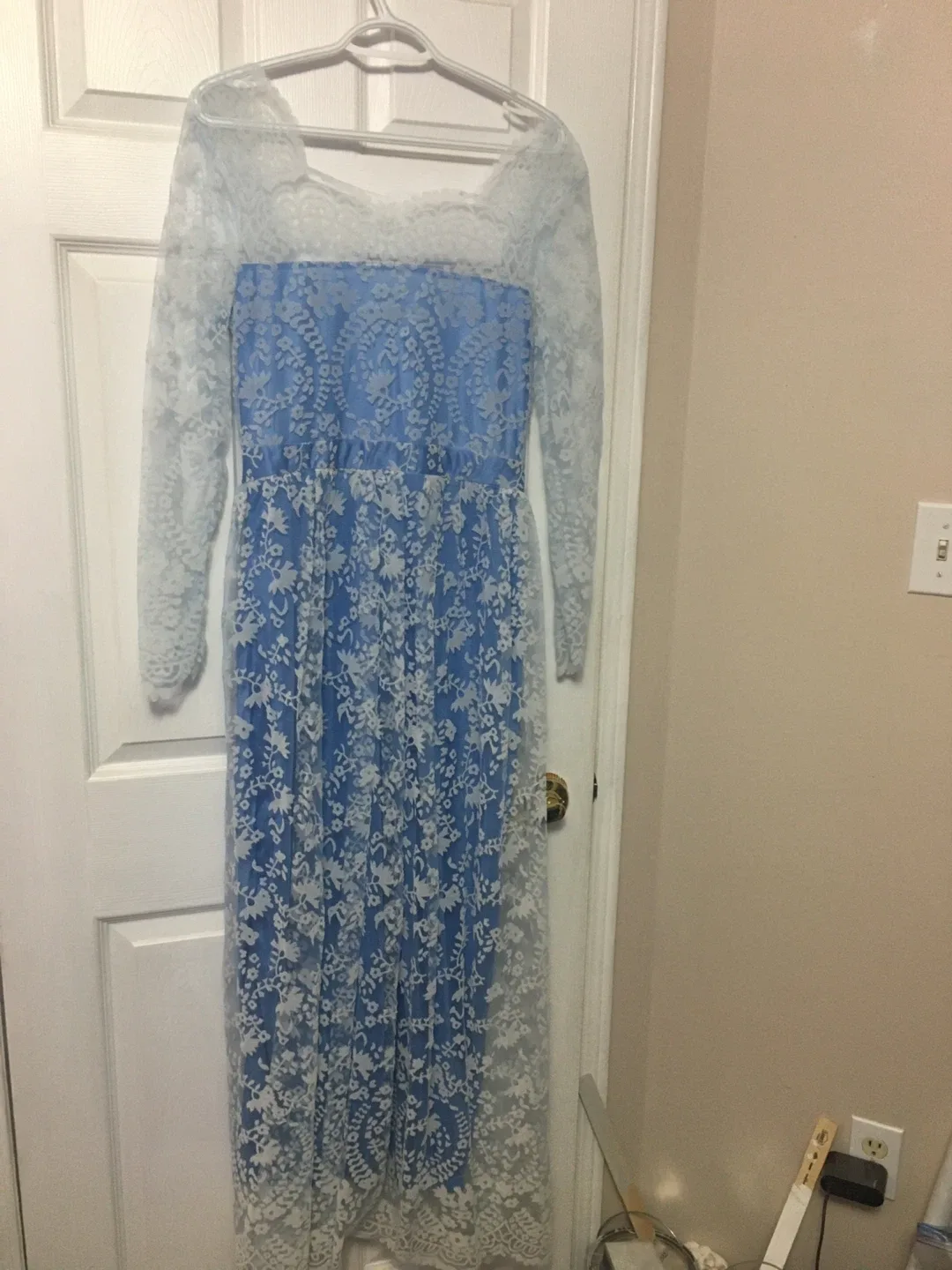 Blue & White Lace Maxi Dress image indicator(2)