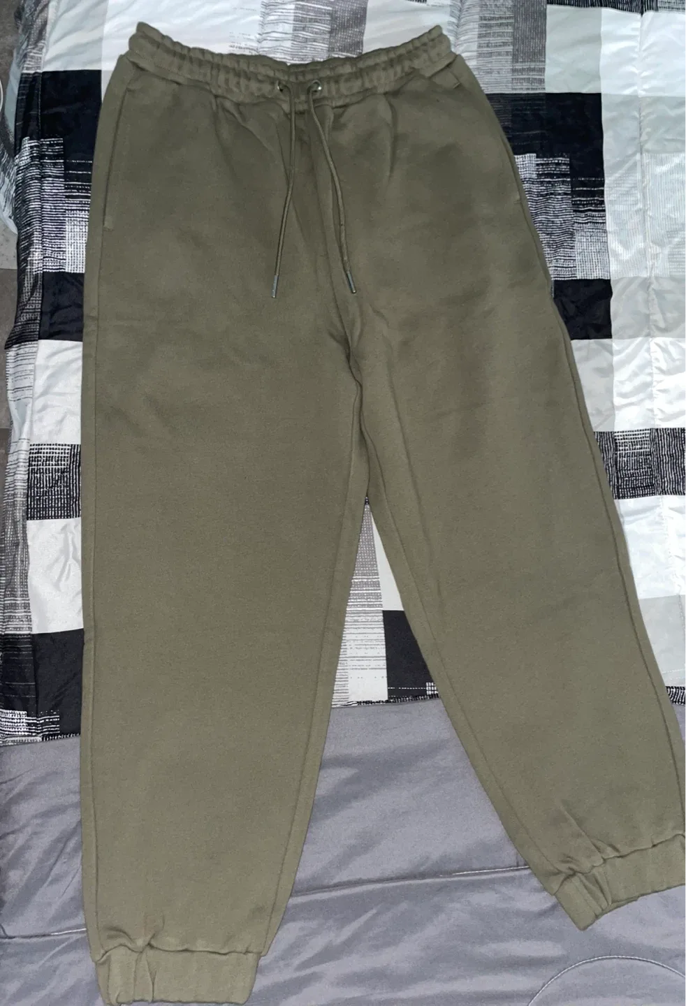 NAYA Sweat Shirt And Joggers ( Men&Women ) image indicator(4)