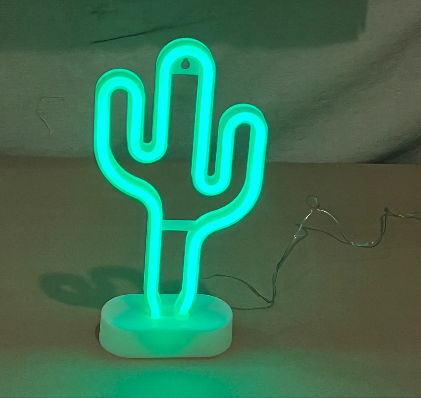 Green Neon Cactus Light