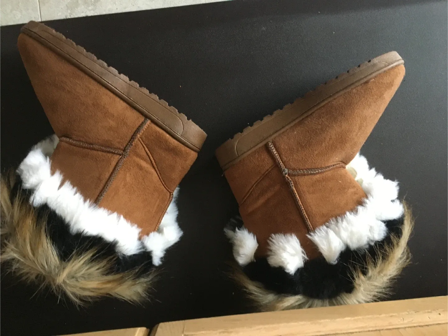 Brown Fur-Trimmed Winter Boots image indicator(5)
