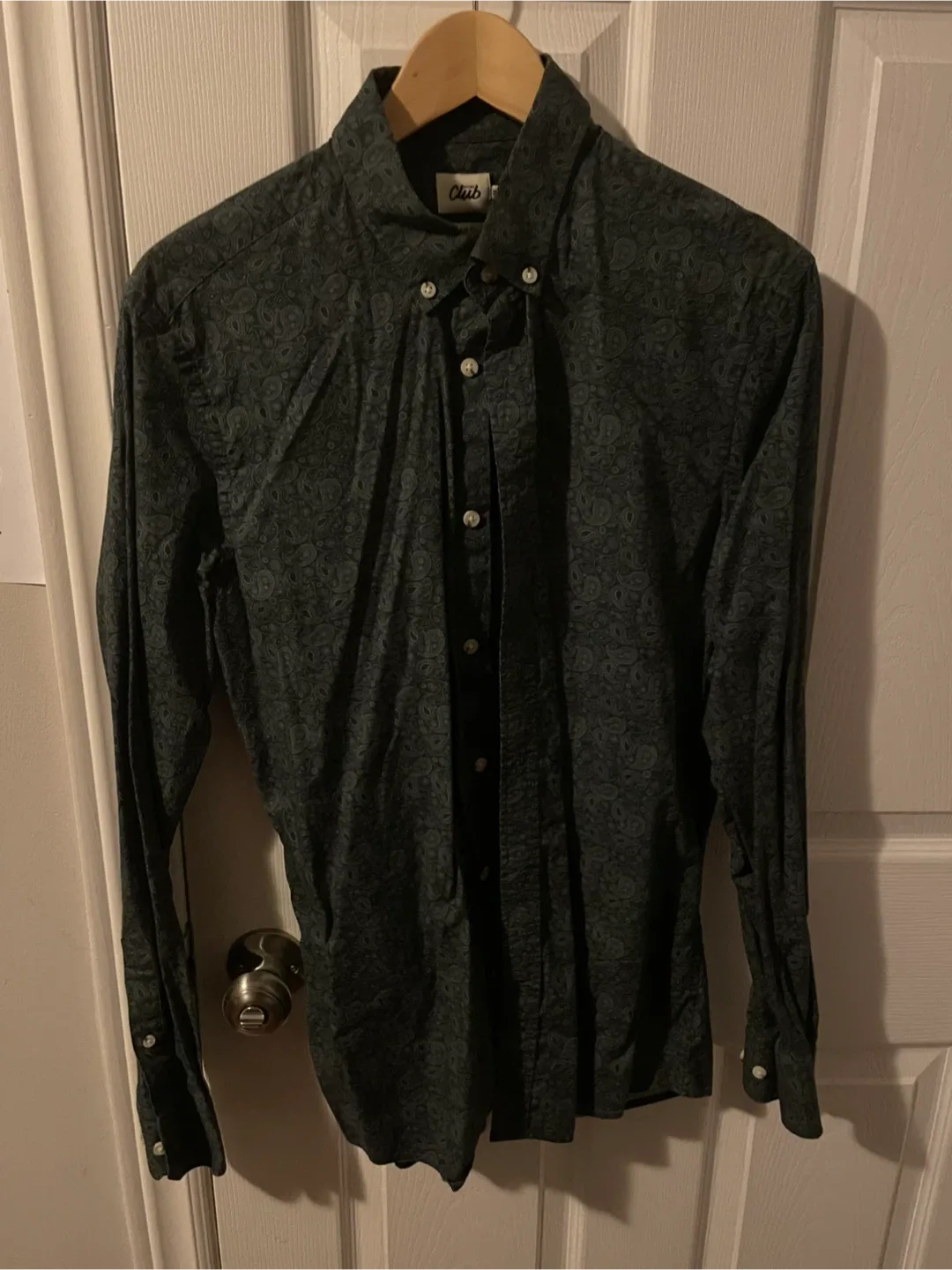 Club Slim Fit Button Down Shirt - Size M