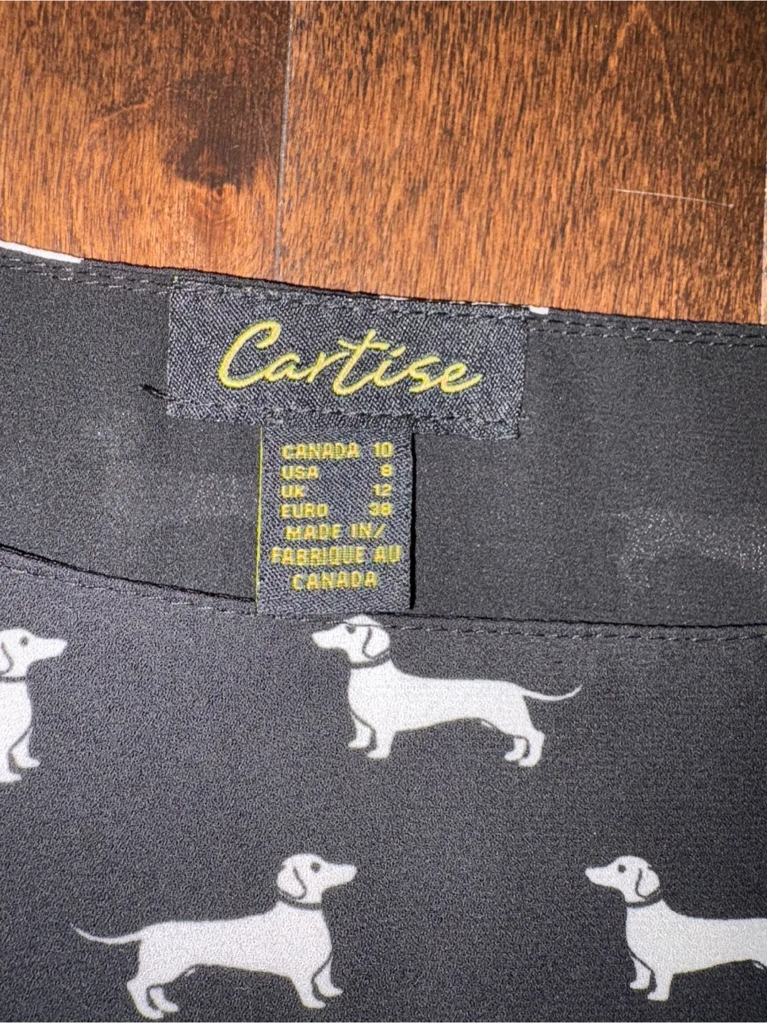 Free Cartise Black Dog Print Top - Size 8