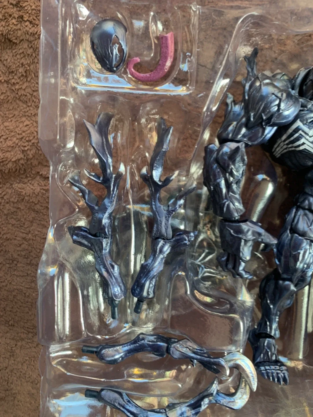 Amazing Yamaguchi Venom Symbiote Powered By Revoltech image indicator(4)