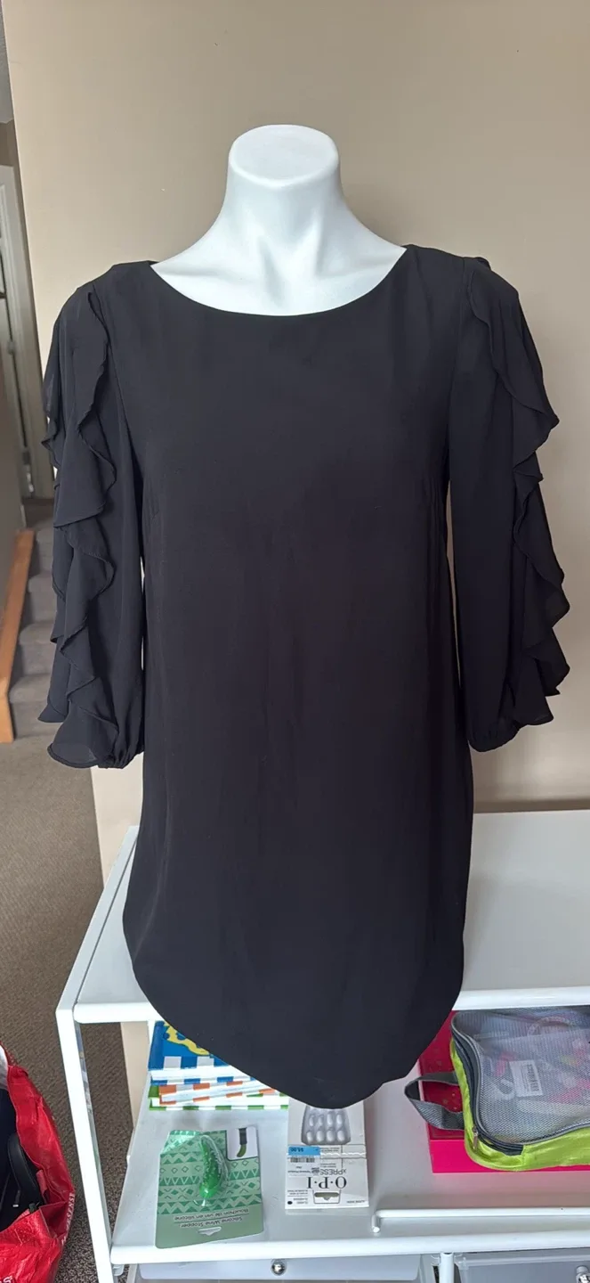 Vince Camuto Black Dress - Size 6
