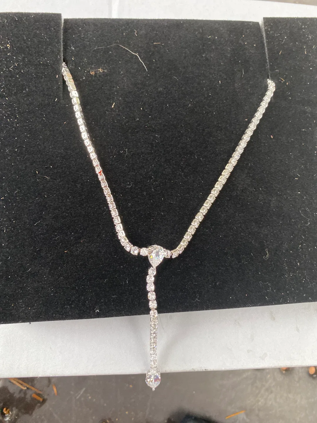 diamond necklace (unknown brand)