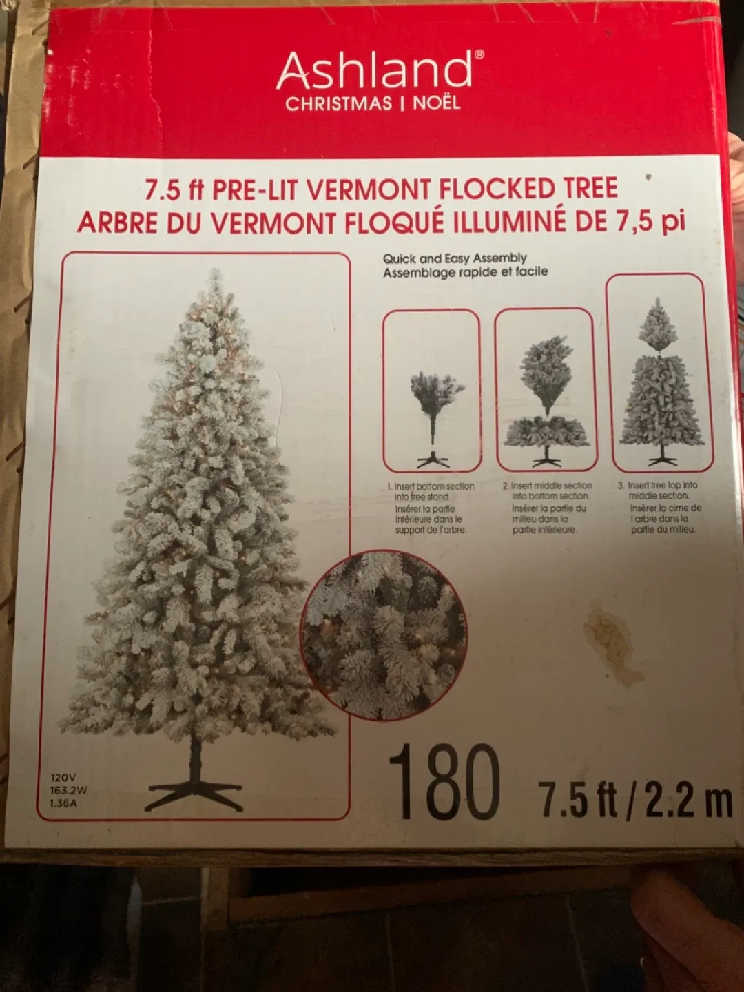 Ashland 7.5 ft Pre-Lit Vermont Flocked Tree image indicator(2)