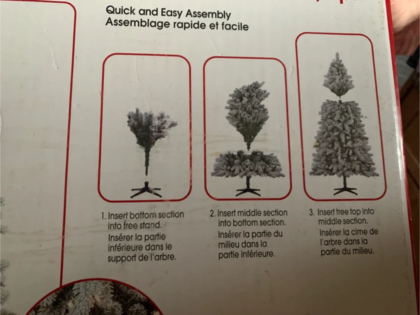 Ashland 7.5 ft Pre-Lit Vermont Flocked Tree