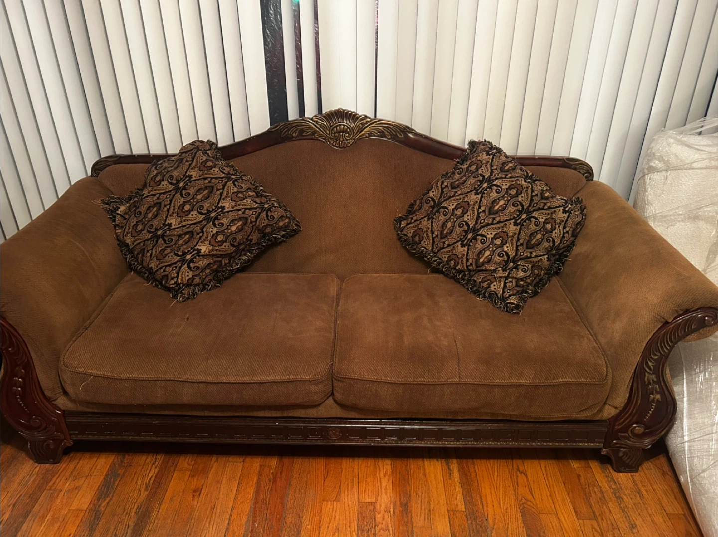 Brown Loveseat Sofa - photo 2