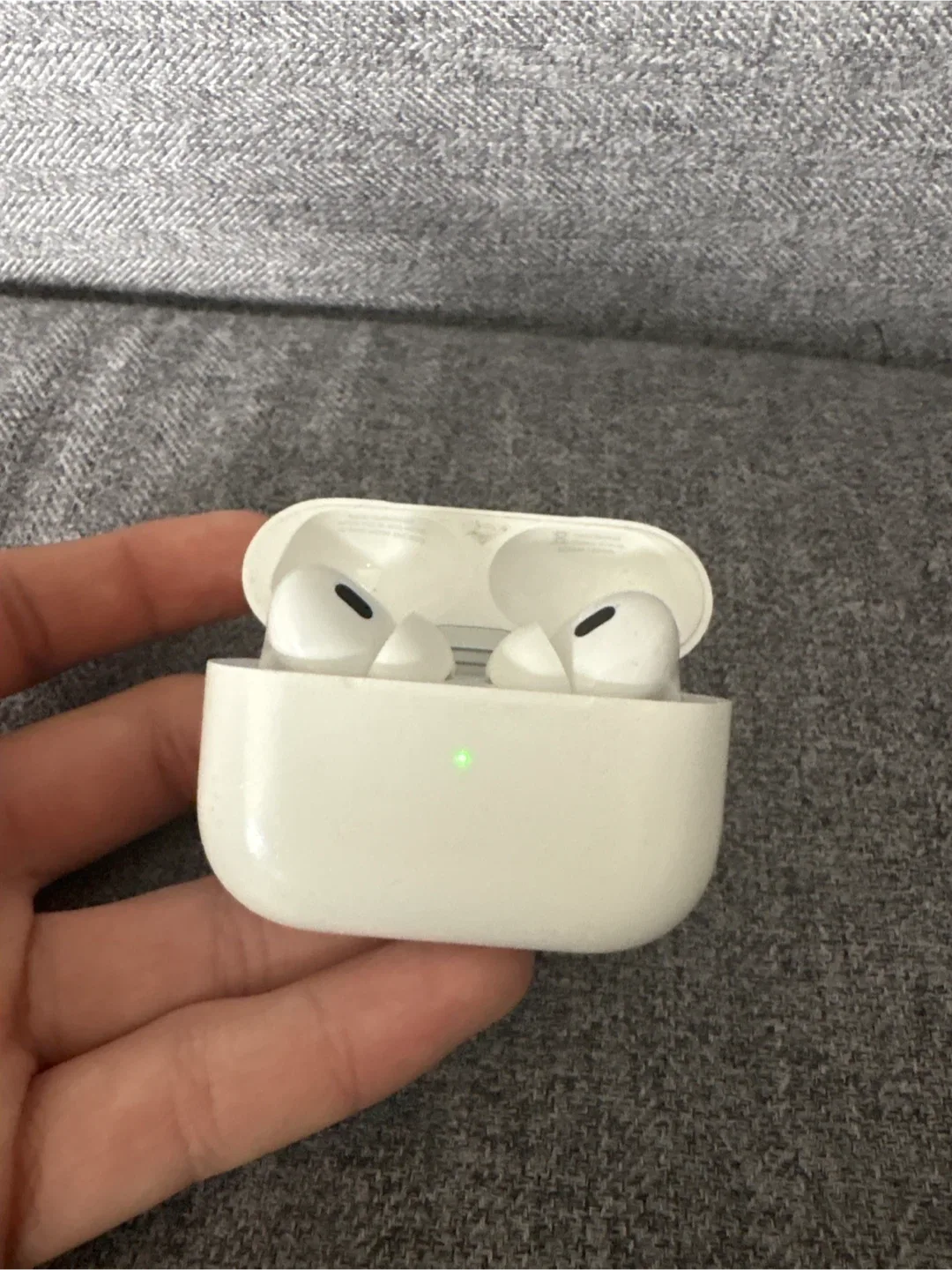 Apple AirPods Pro (2nd generation)
