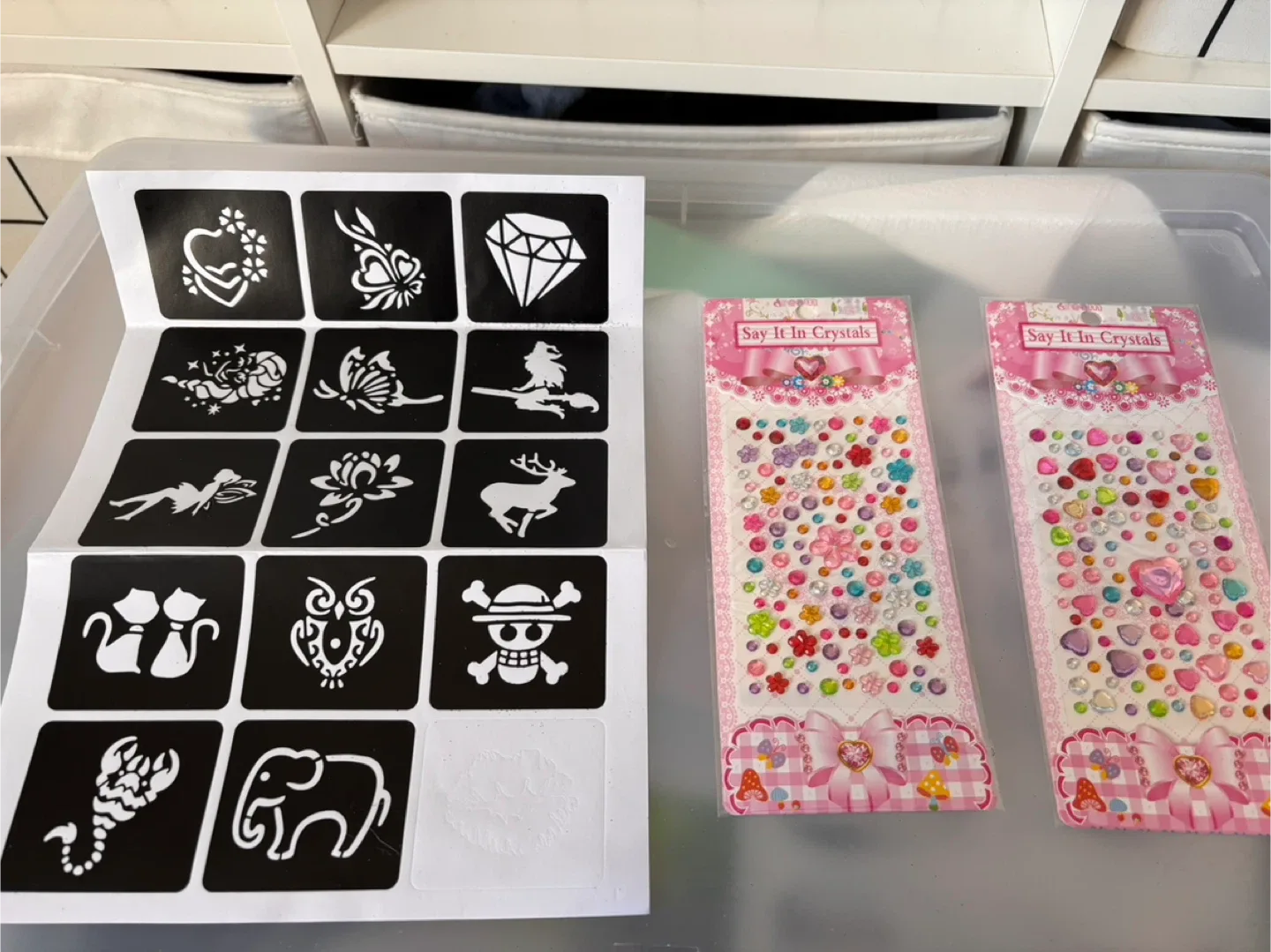 Glitter tattoo kit image indicator(5)