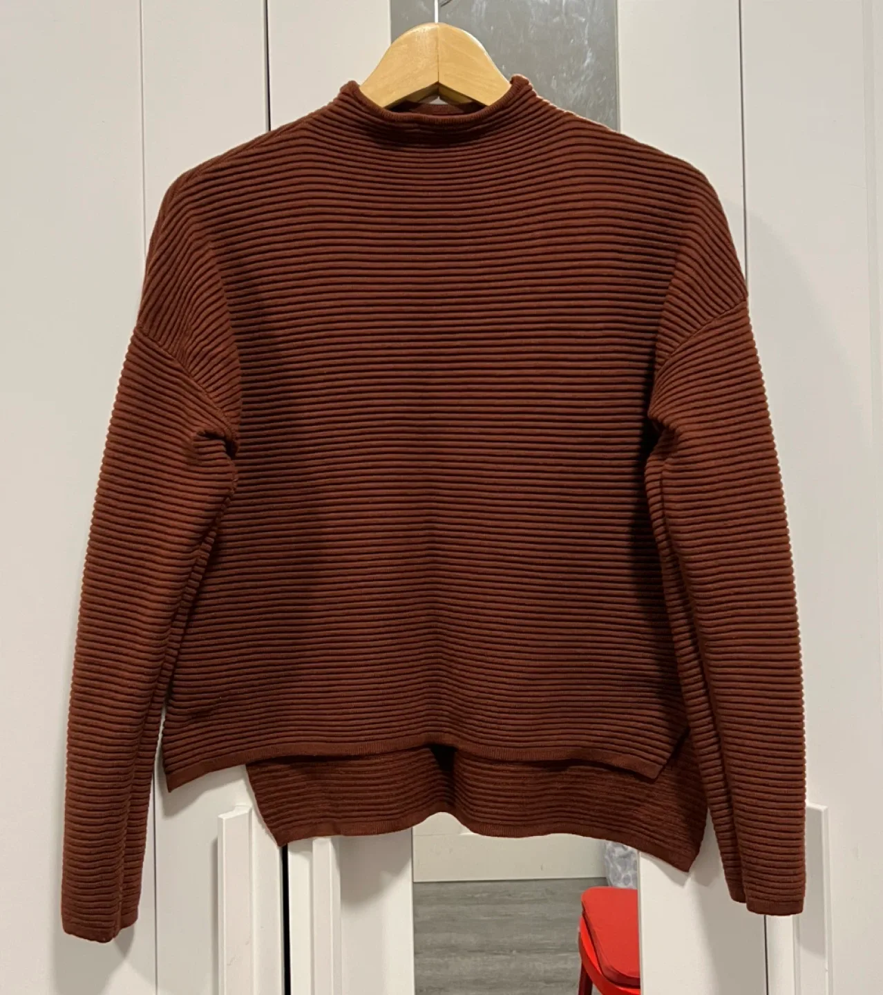 Maroon Ribbed Knit Sweater