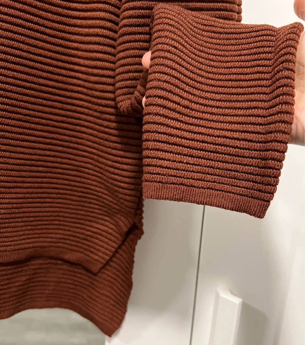 Maroon Ribbed Knit Sweater - photo 4