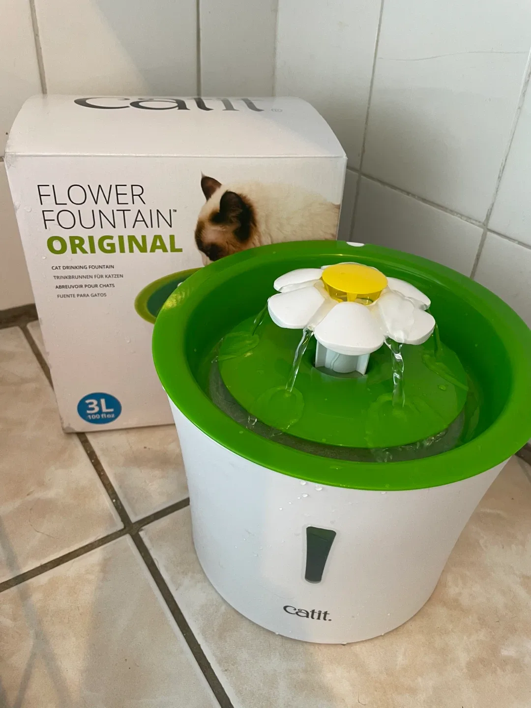 Catit Water Fountain Pets image indicator(3)