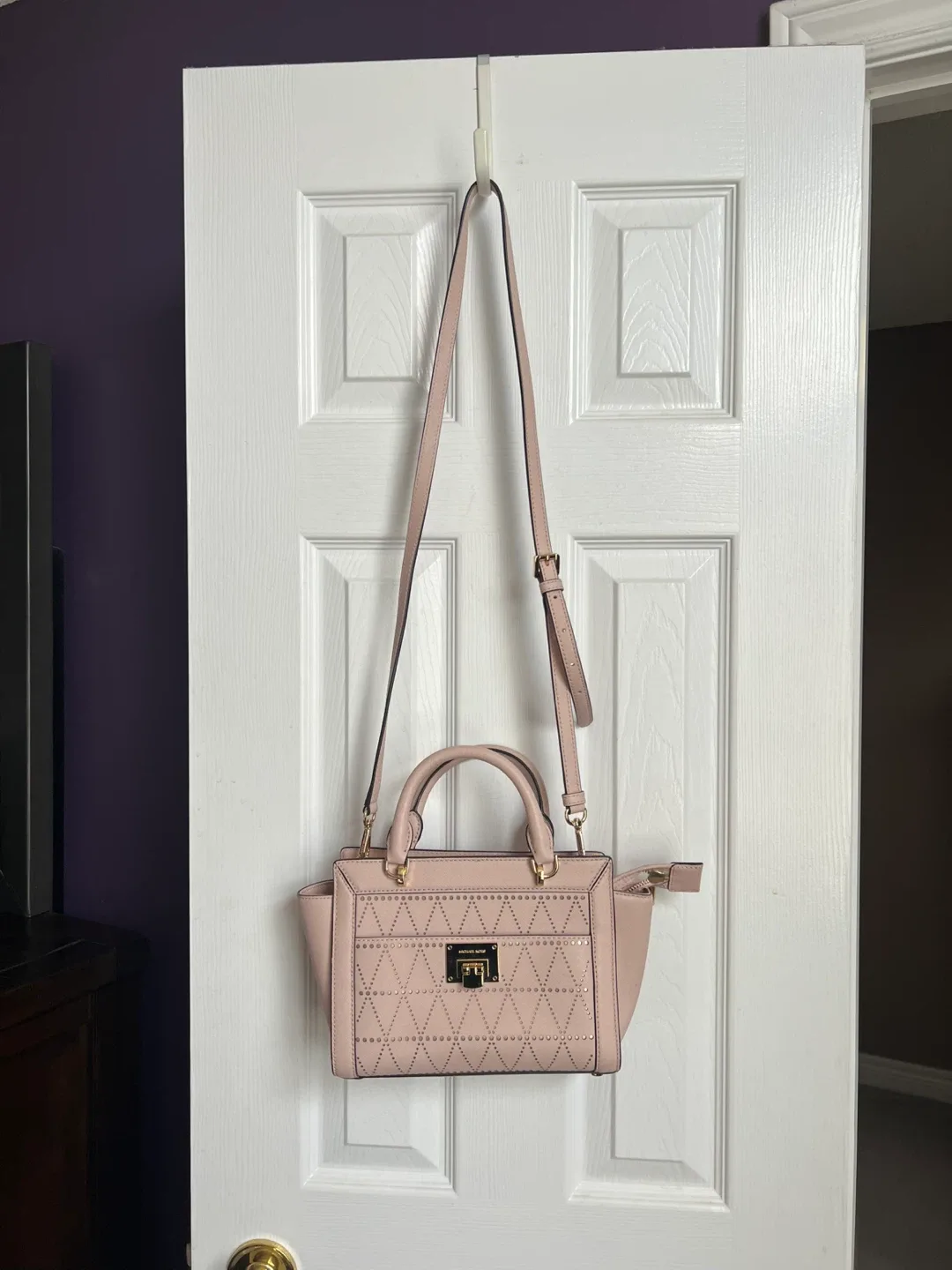 Michael Kors Leather bag image indicator(3)