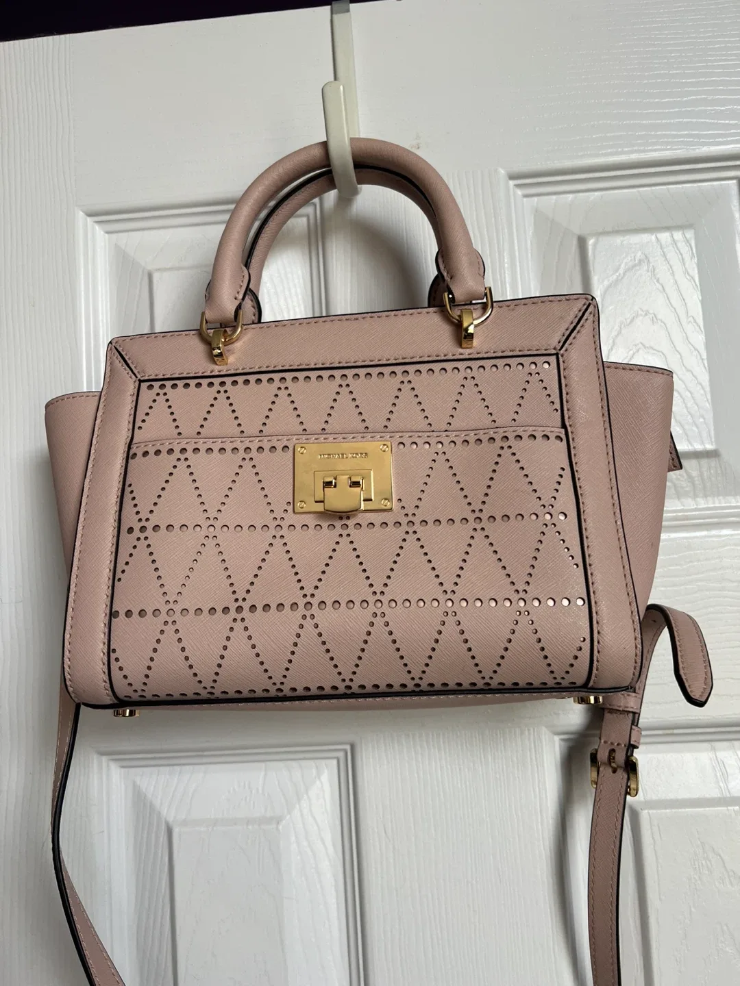 Michael Kors Leather bag