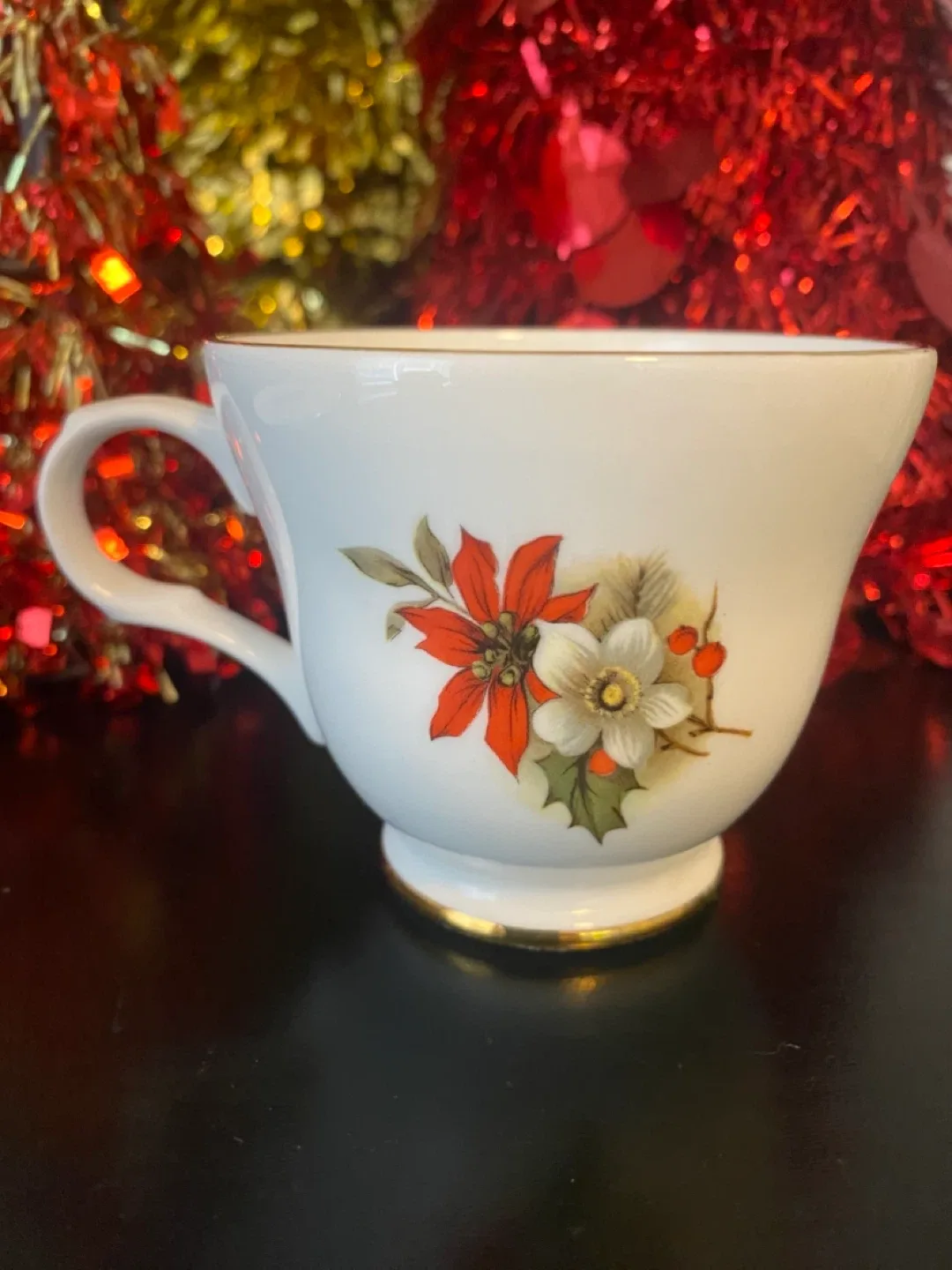 Vintage 1970’s Sadler Wellington Fine Bone China Teacup & Saucer image indicator(2)