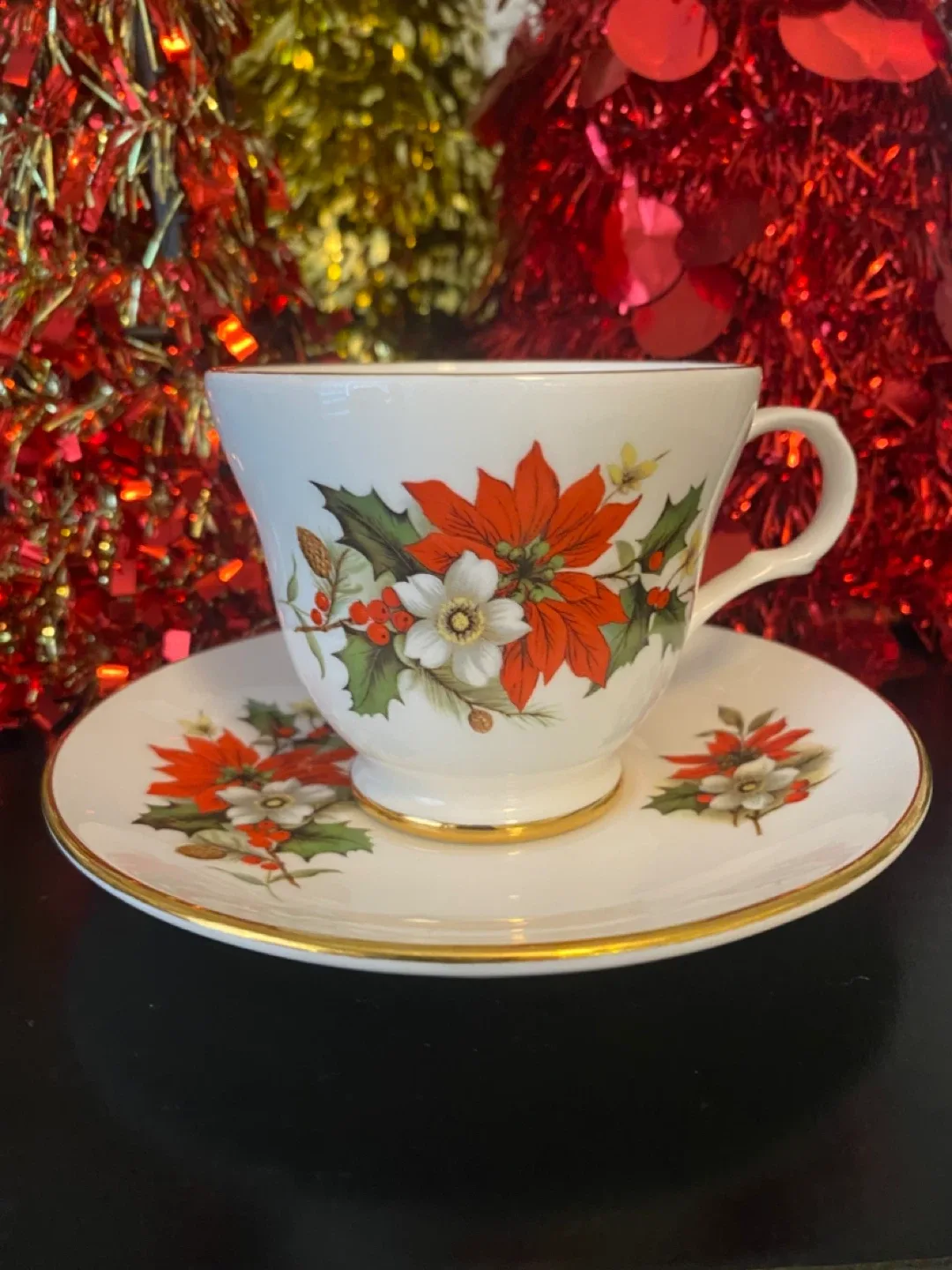 Vintage 1970’s Sadler Wellington Fine Bone China Teacup & Saucer image indicator(6)