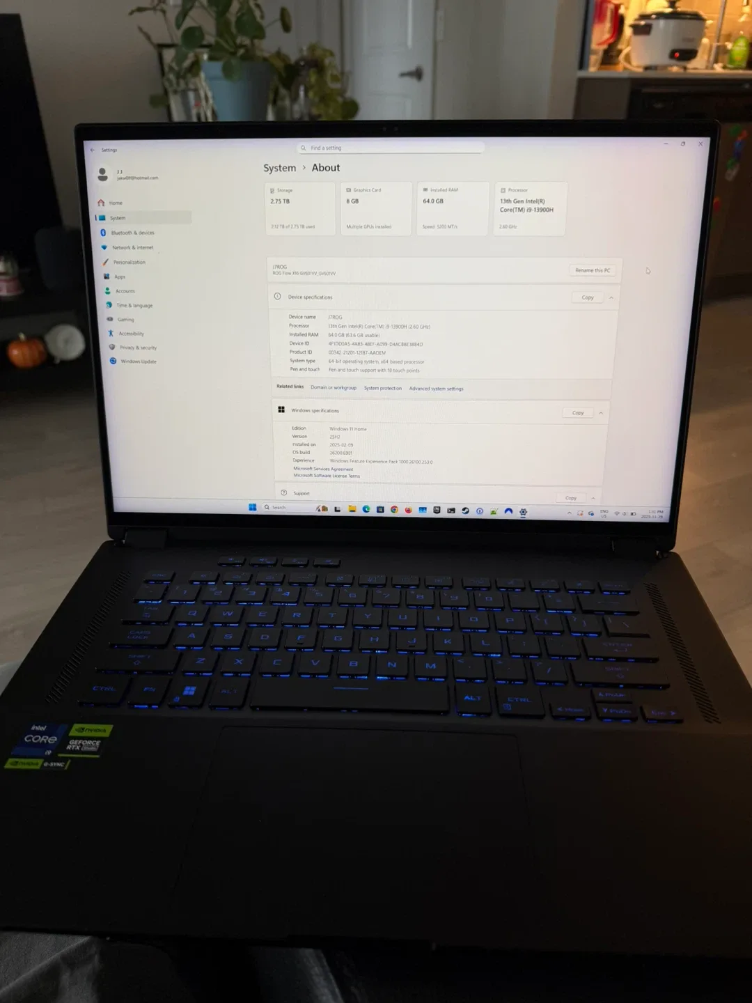 ASUS ROG Flow X16 Gaming Laptop (2024) image indicator(3)