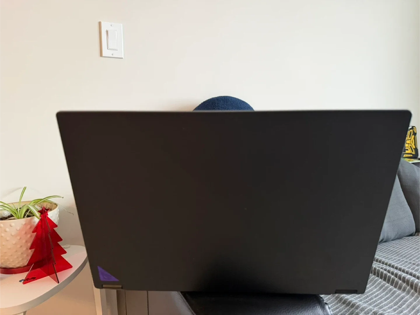 ASUS ROG Flow X16 Gaming Laptop (2024) image indicator(4)