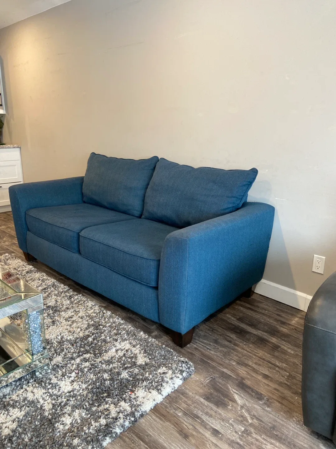 ikea couch image indicator(3)