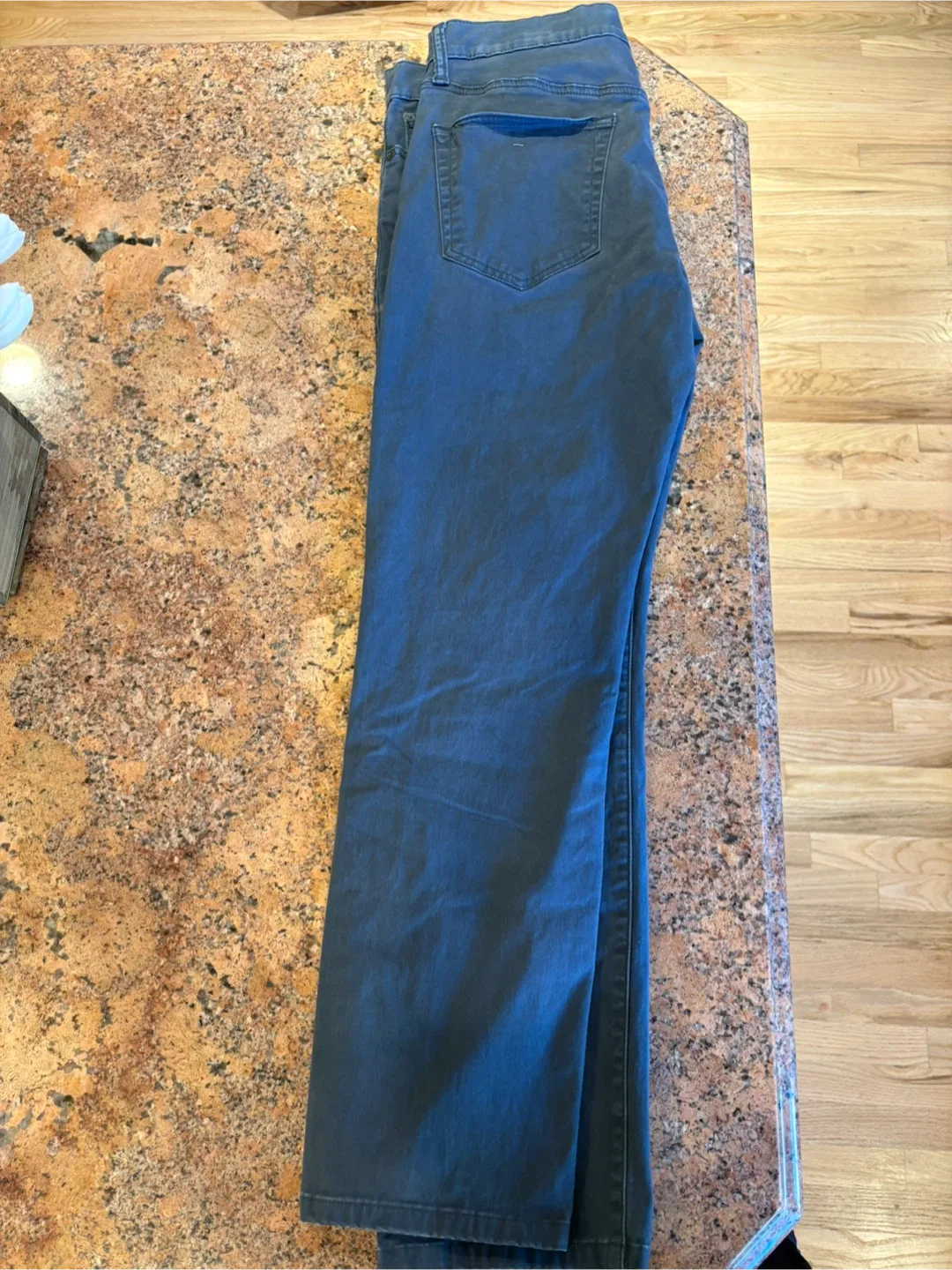 Lucky Brand 32x32 Men’s Jeans image indicator(4)