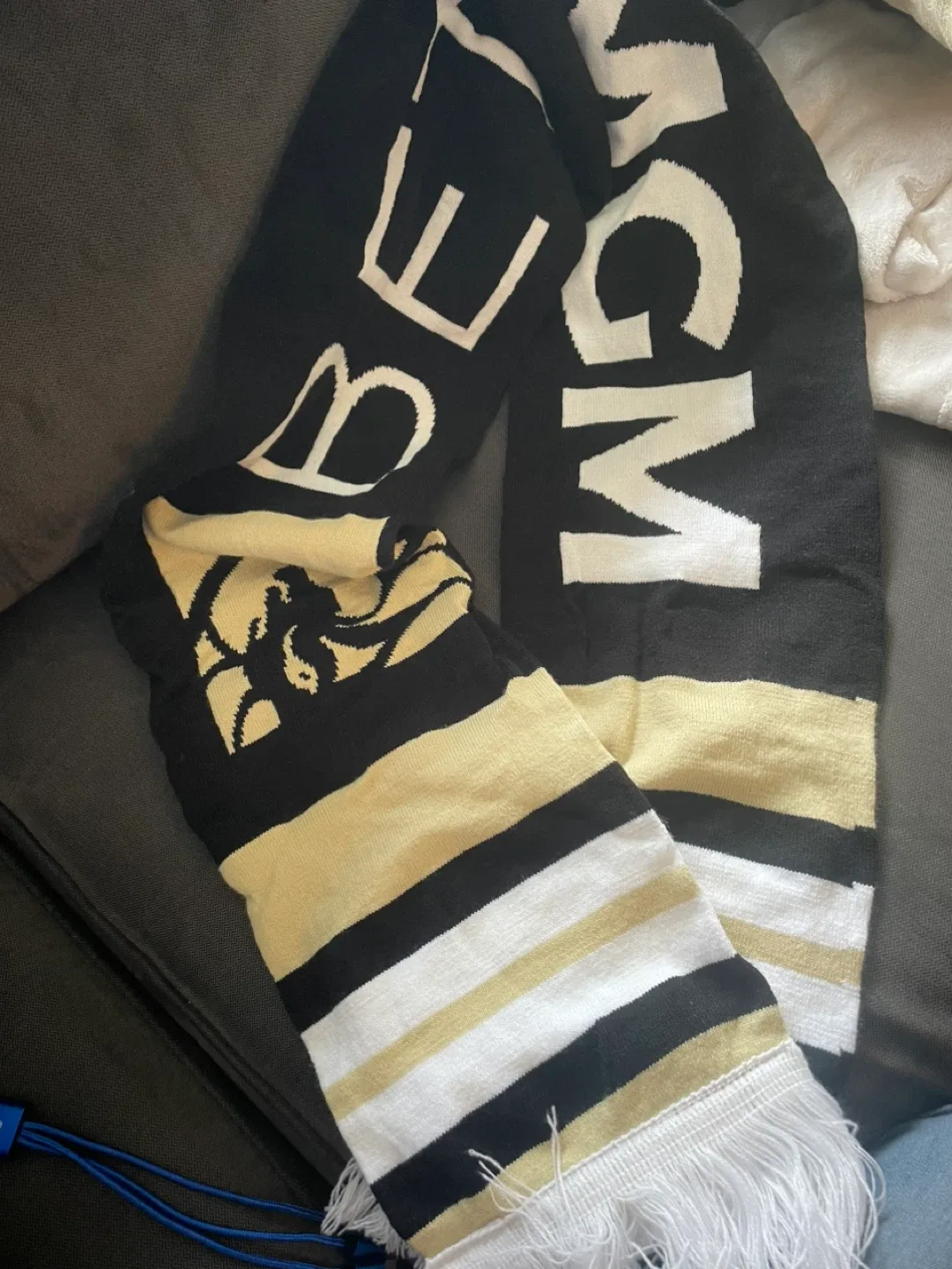 Scarf- BetMGM in Black & Gold