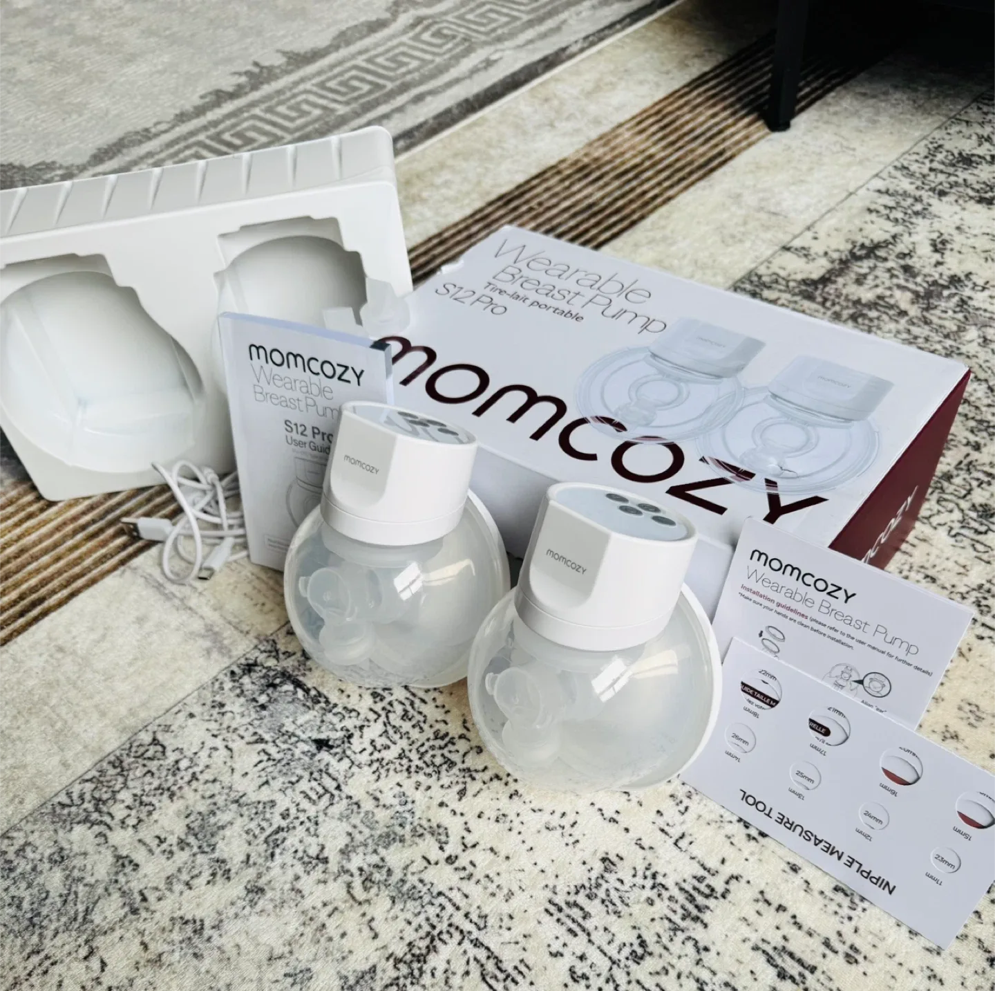 Momcozy S12 Pro Wearable Breast Pump - New in Box!