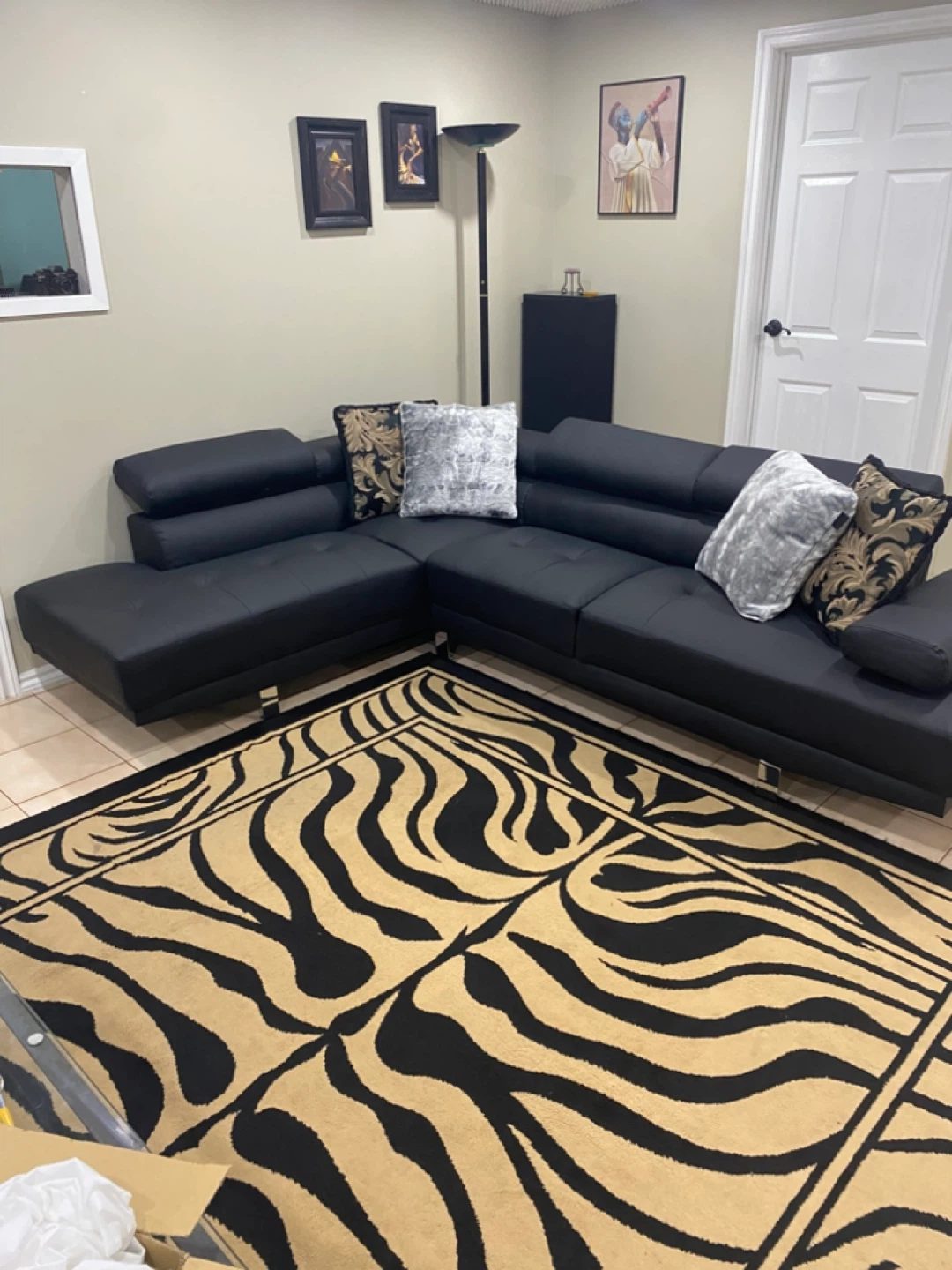 Black Leather-Look Sectional Sofa - photo 4