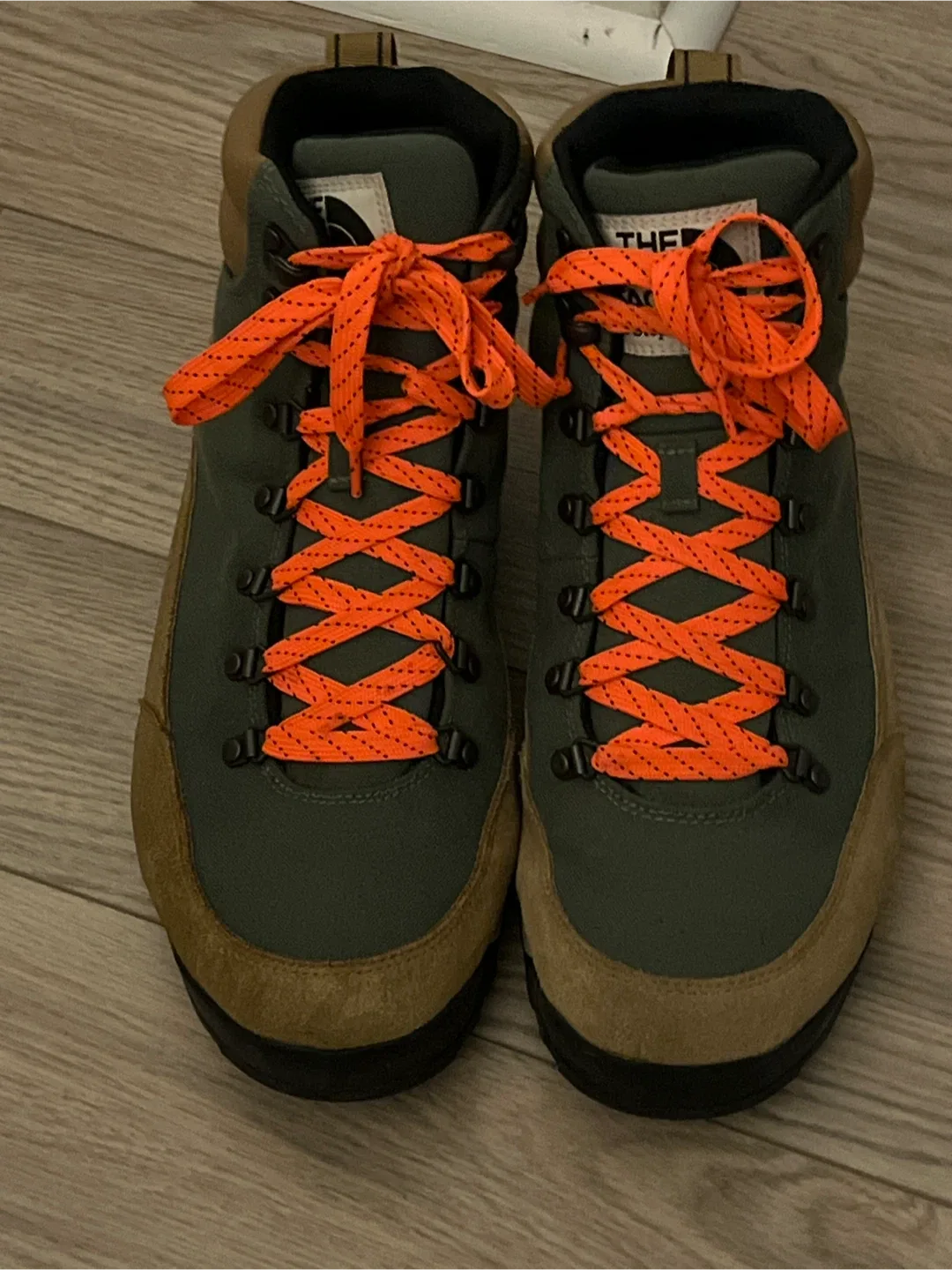 The North Face Ballard Escape Mid Boots image indicator(6)