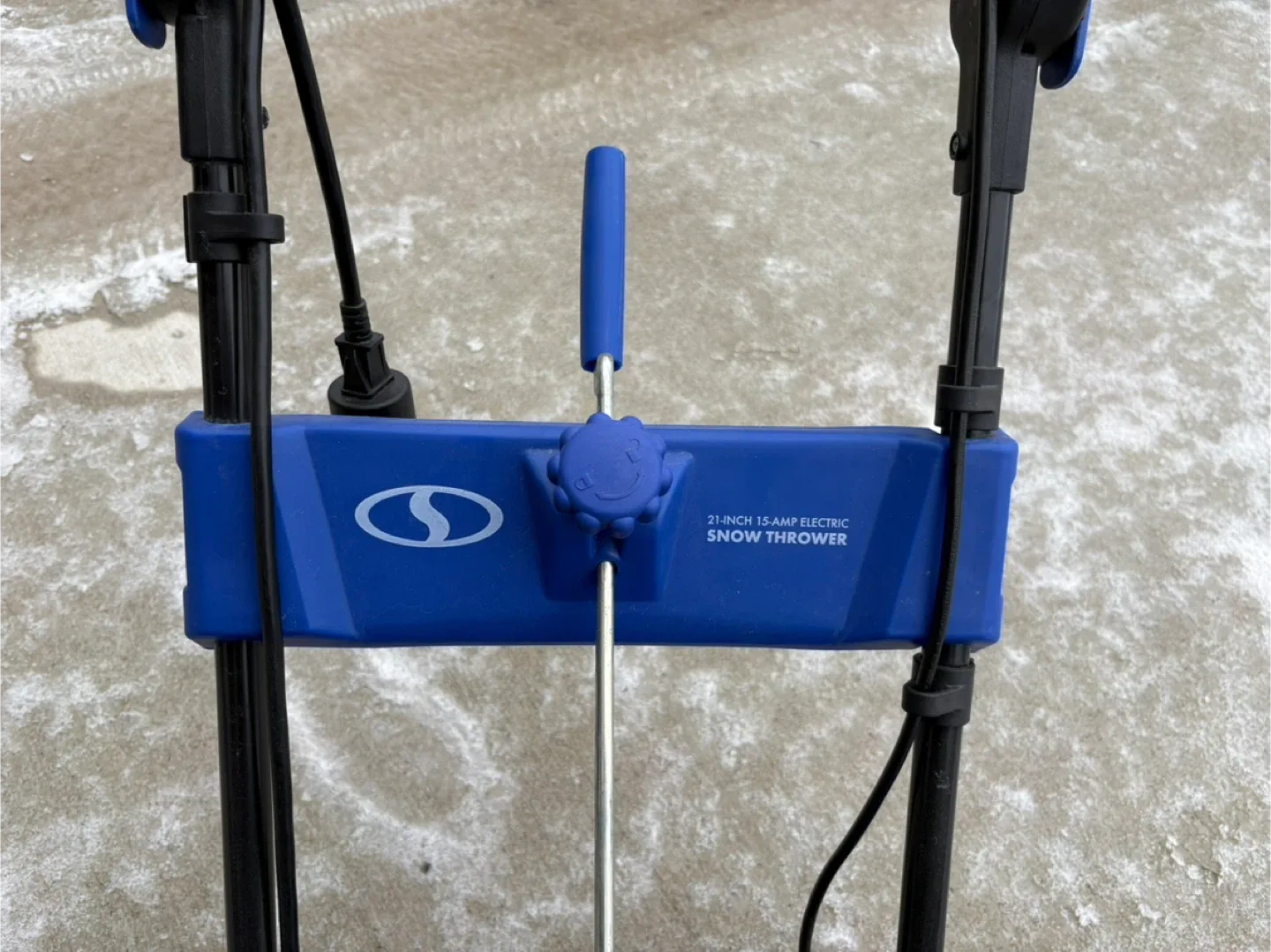 Snow Joe 21-Inch Electric Snow Thrower image indicator(4)