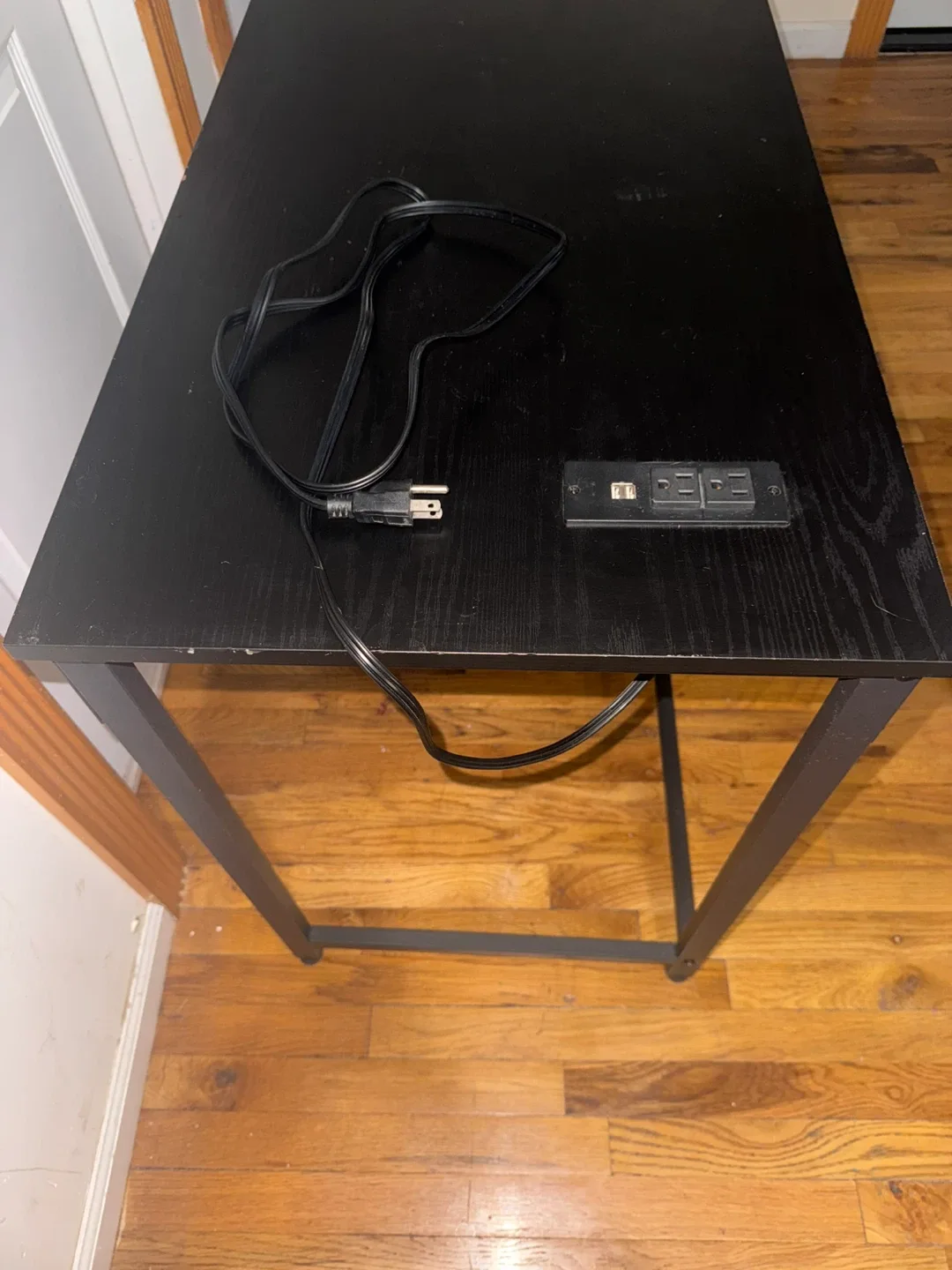 Black Desk with Built-in Power Outlet image indicator(4)