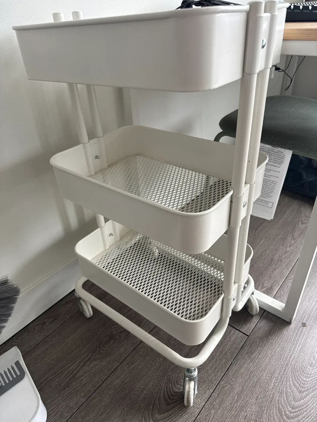 MOVING SALE EVERYTHING MUST GO!! image indicator(3)