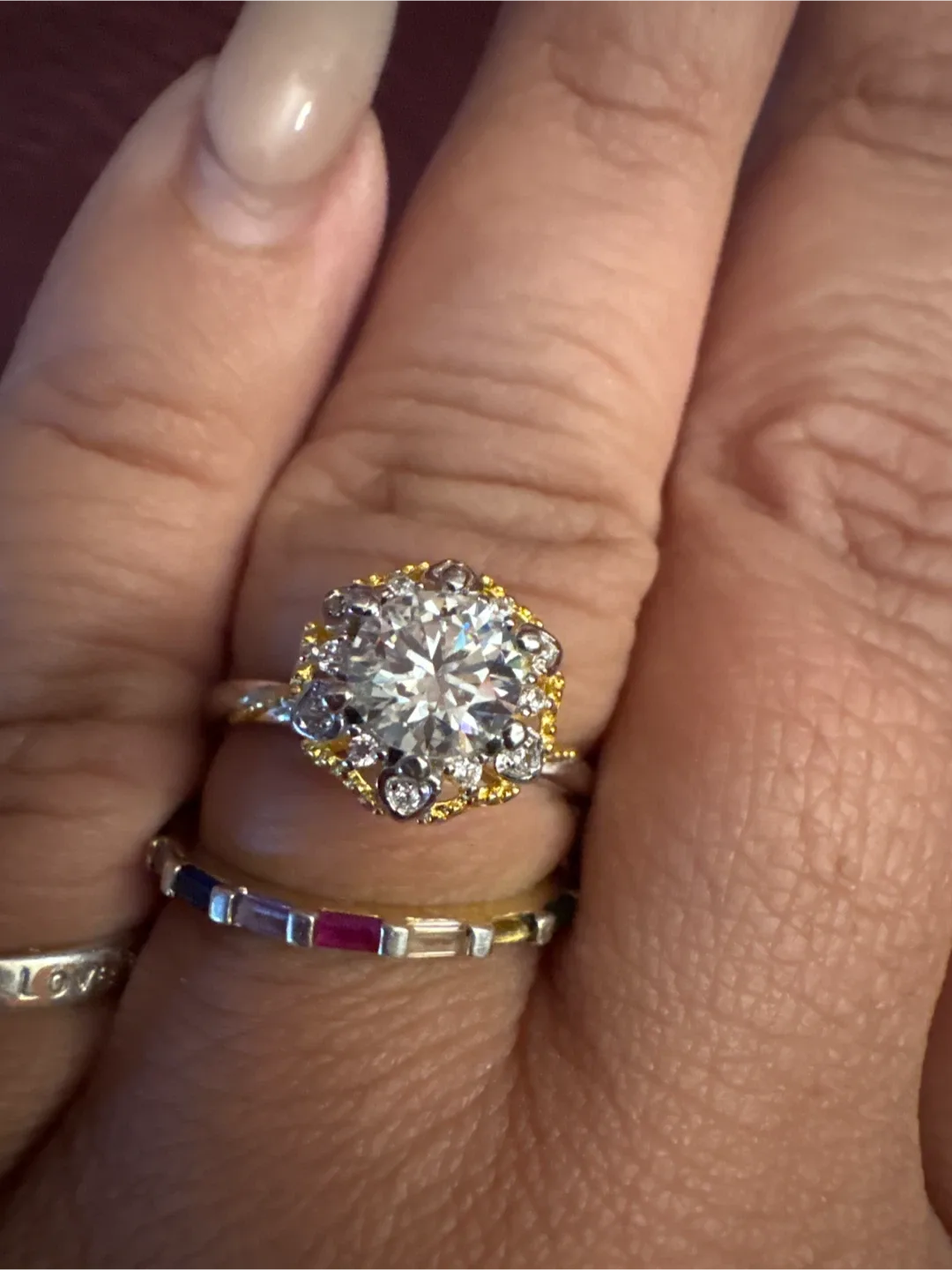 Genuine 2 carat 925 silver Moissonite Diamond Ring image indicator(7)