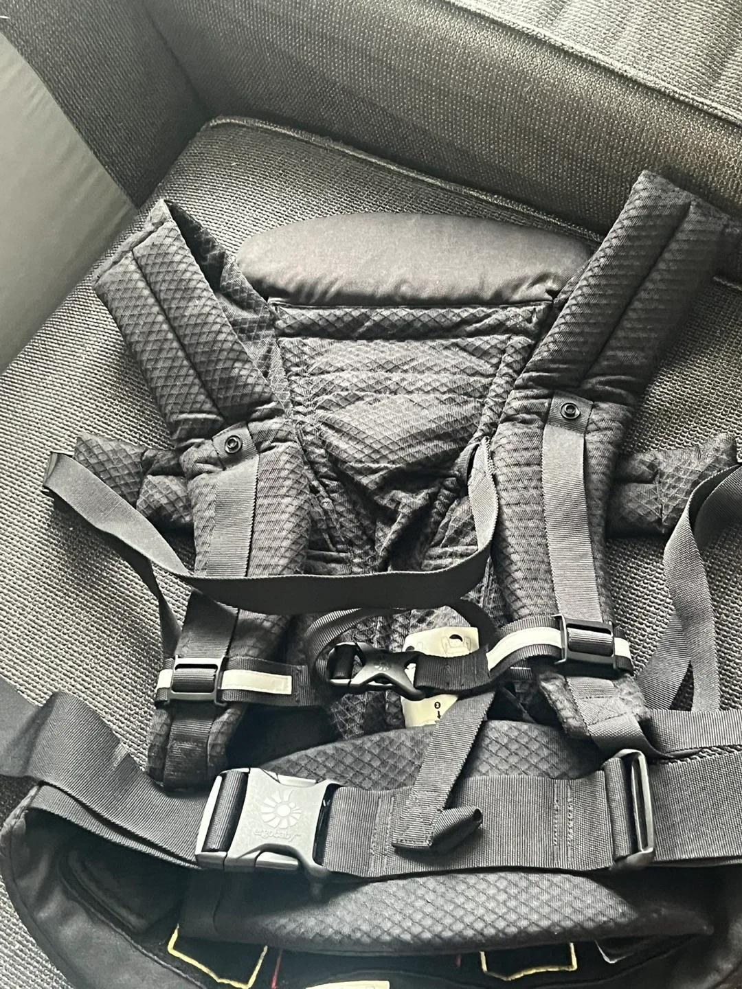 Ergobaby Omni Breeze Baby Carrier - Onyx Black image indicator(2)