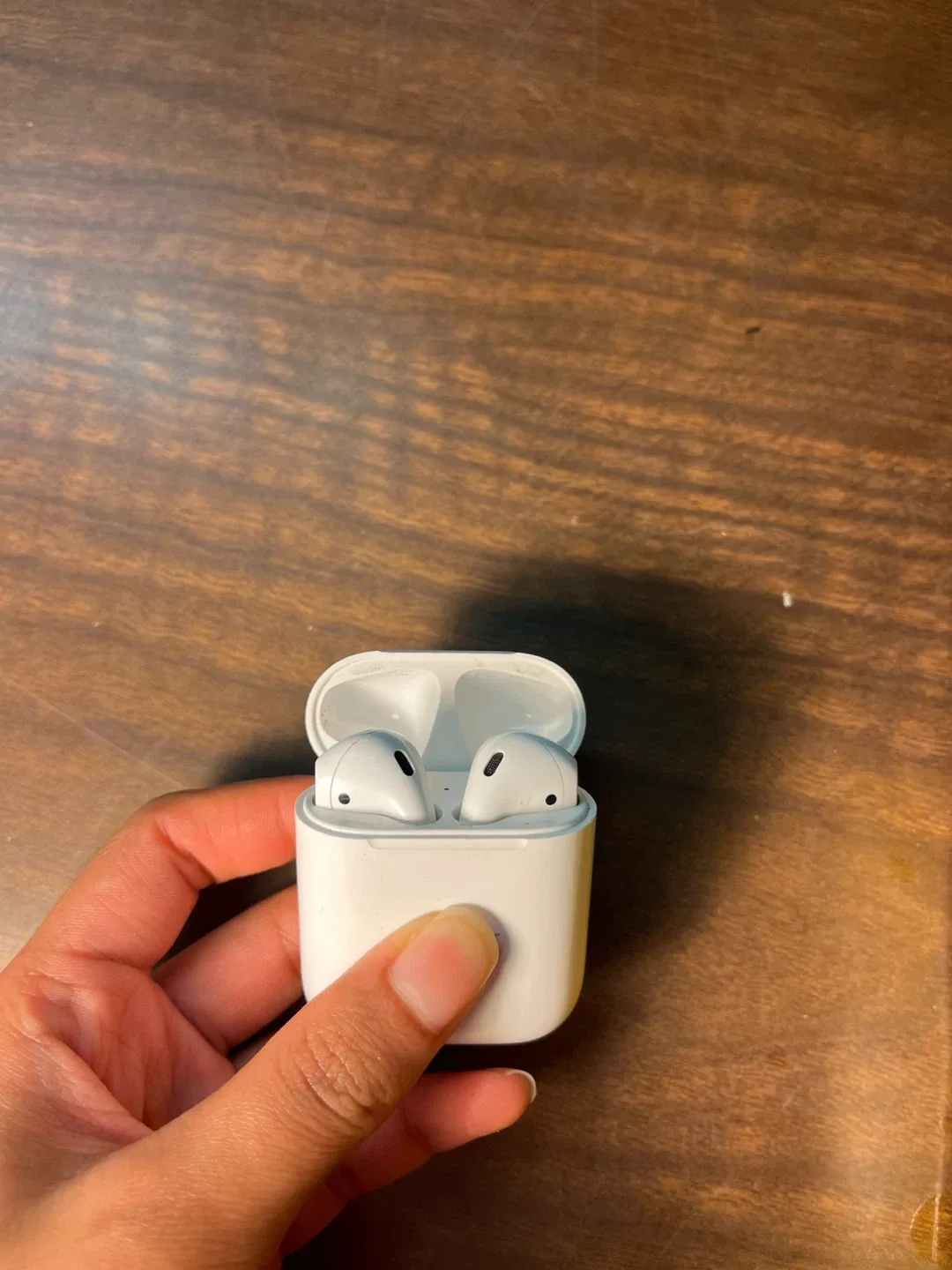 Apple AirPods (2nd Generation)