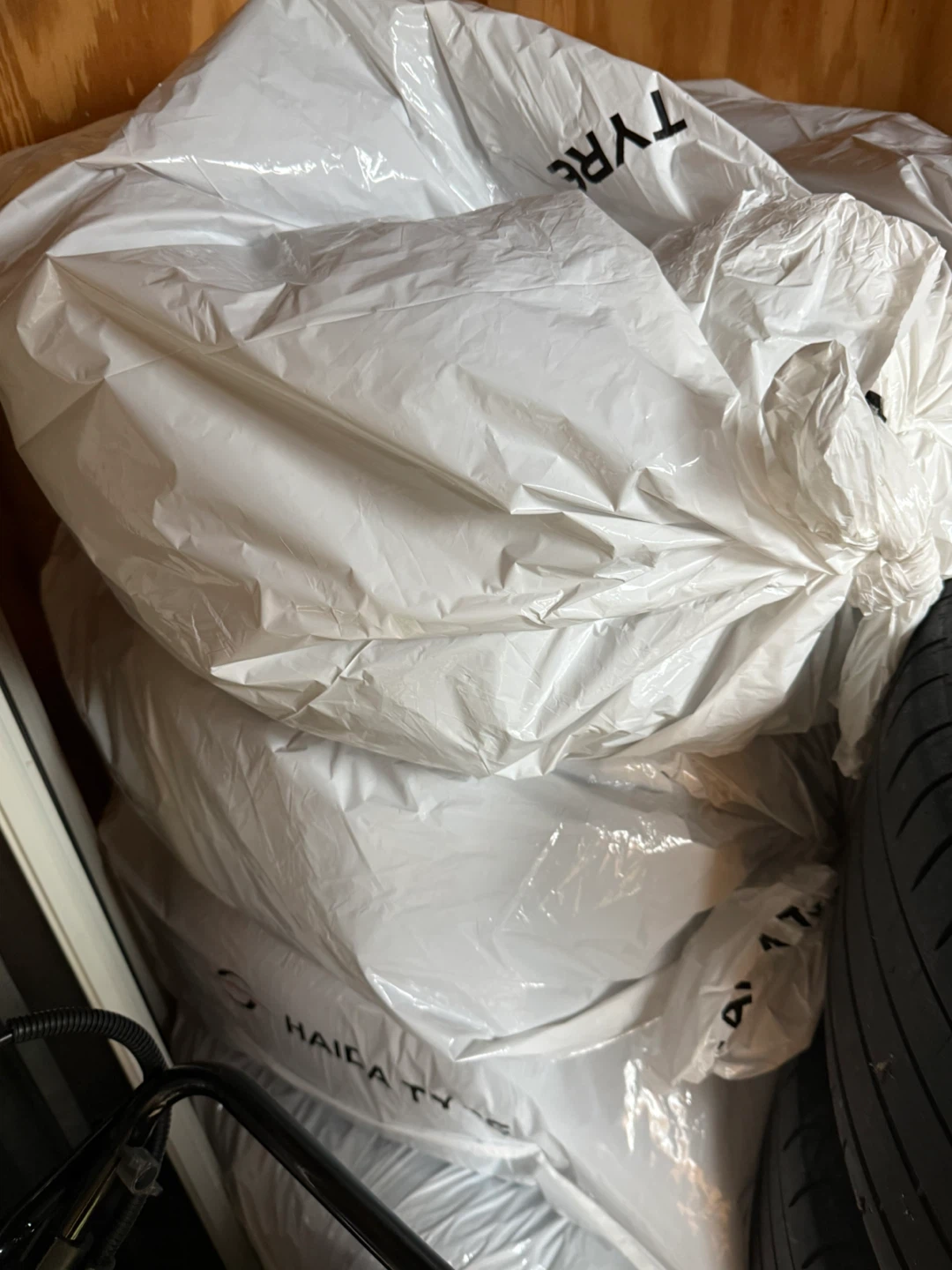 Continental 235/50R18 97W all season Tire - photo 4