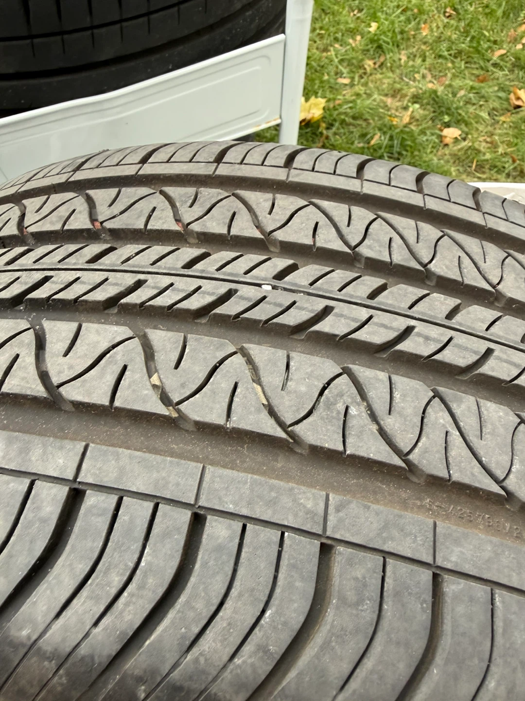 Continental 235/50R18 97W all season Tire - photo 3