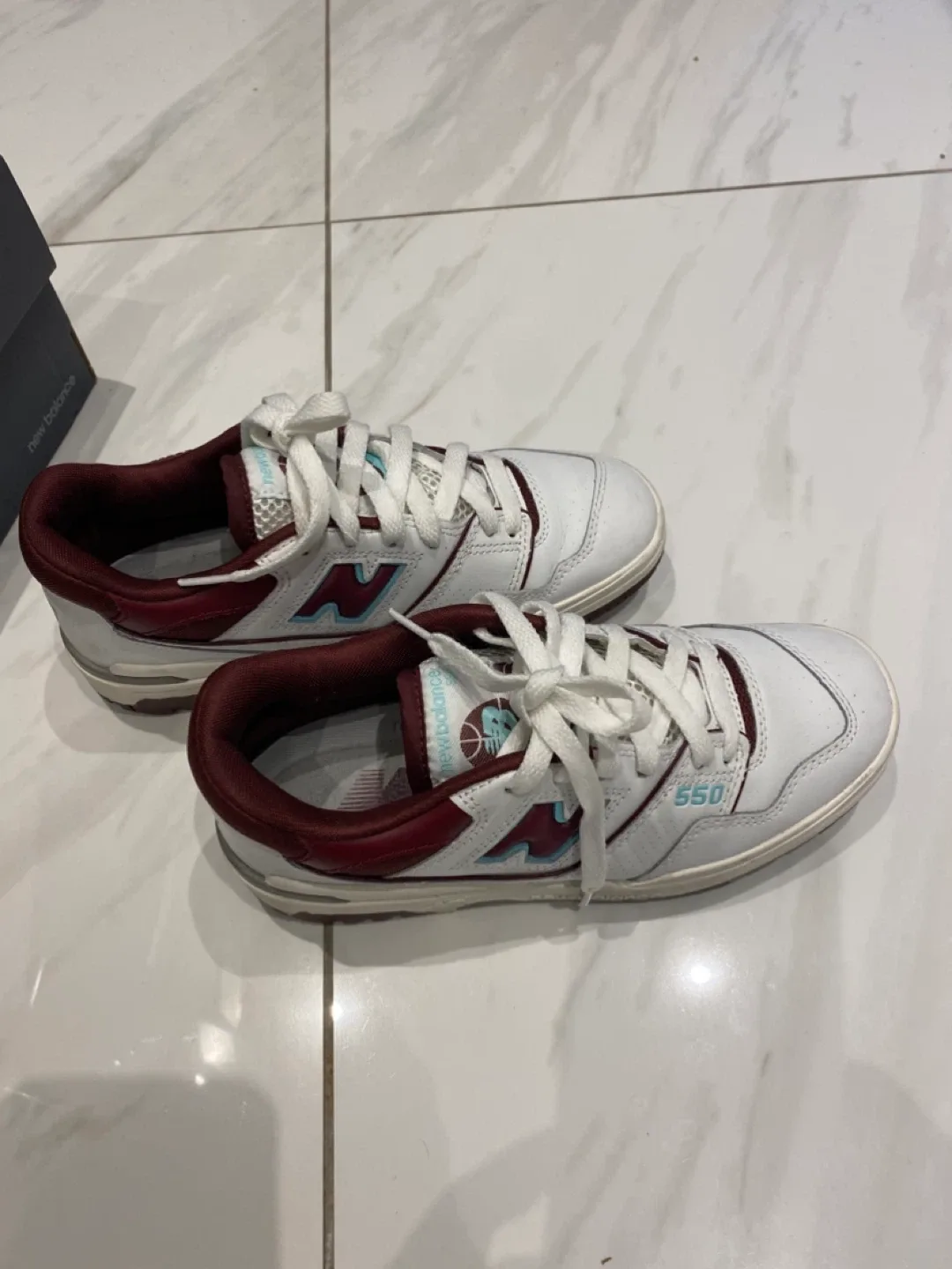 New Balance 550 image indicator(3)