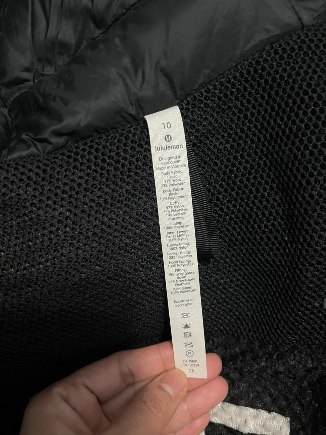 Lululemon Down Puffer Jacket - Size 10 image indicator(3)
