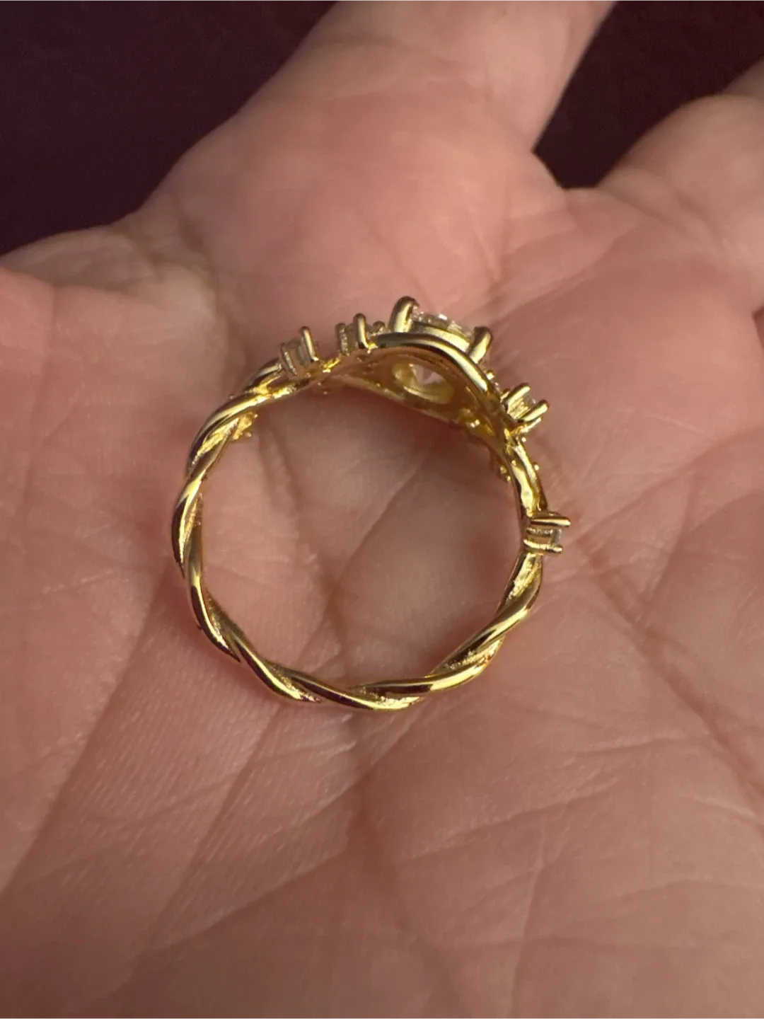 Genuine 2 Carat 925 Gold Ring  Moissonite Diamonds image indicator(4)