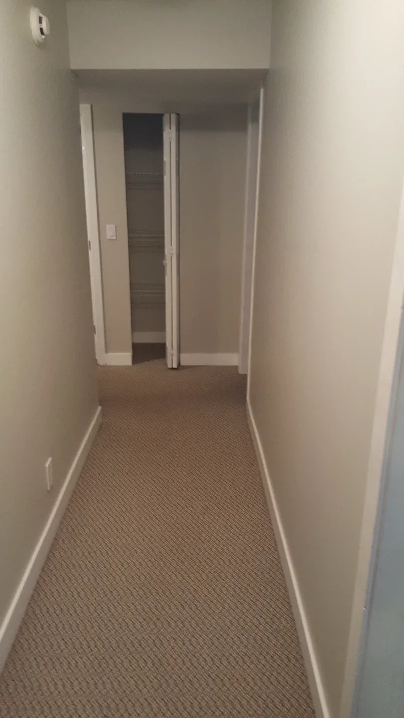 2 Bedroom 1 Full Bath Basement suite image indicator(7)