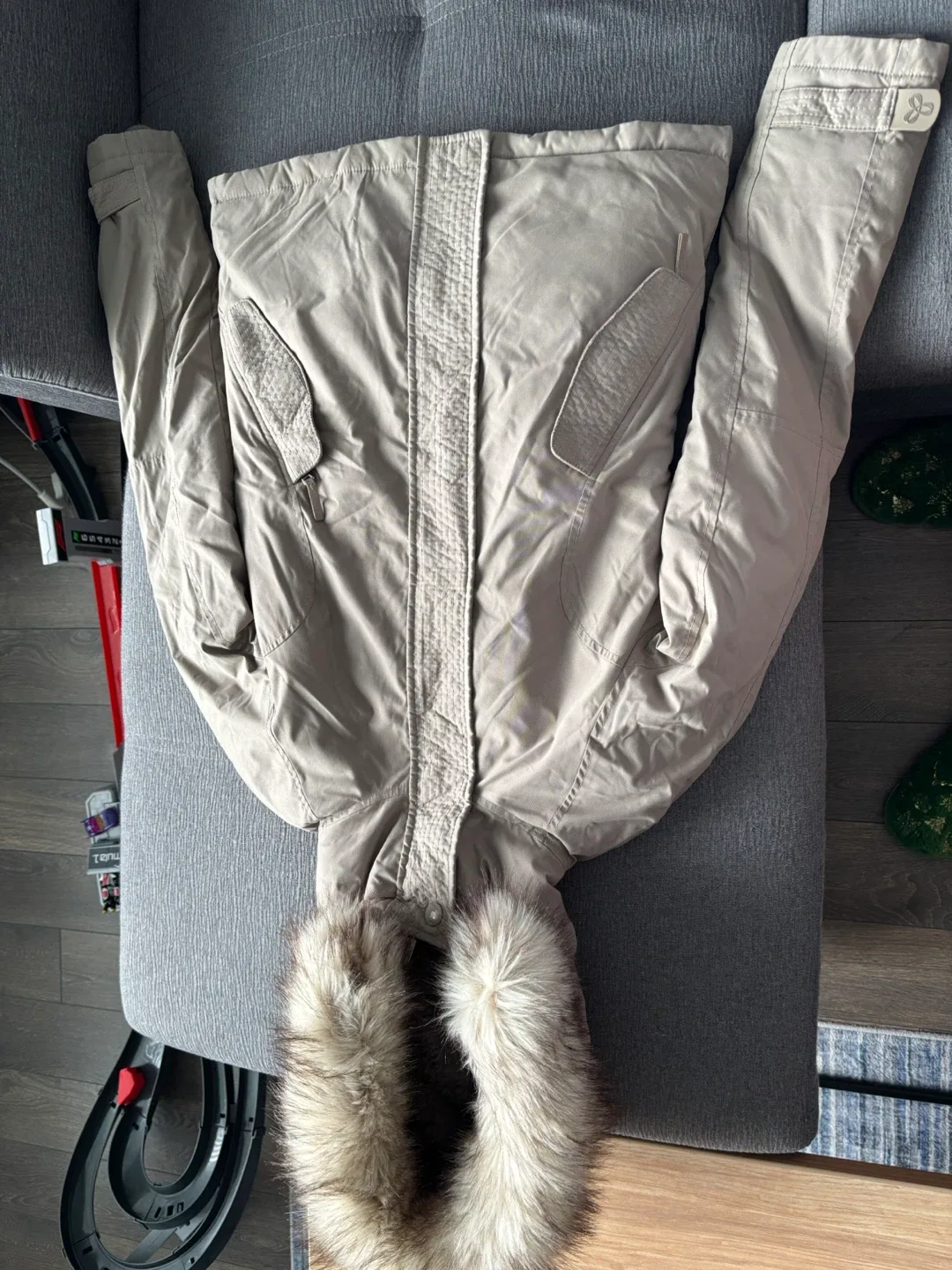 Tna Down-Filled Winter Parka image indicator(2)