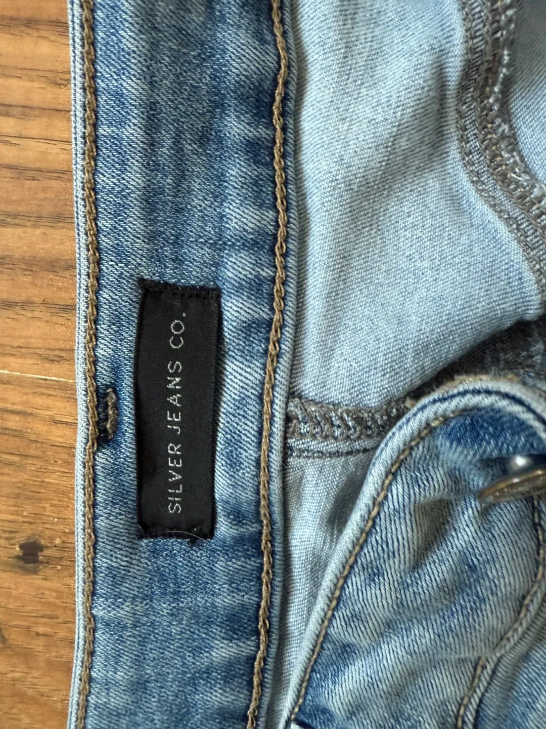 Silver Jeans Co. Boyfriend Jeans W29/L27 image indicator(3)