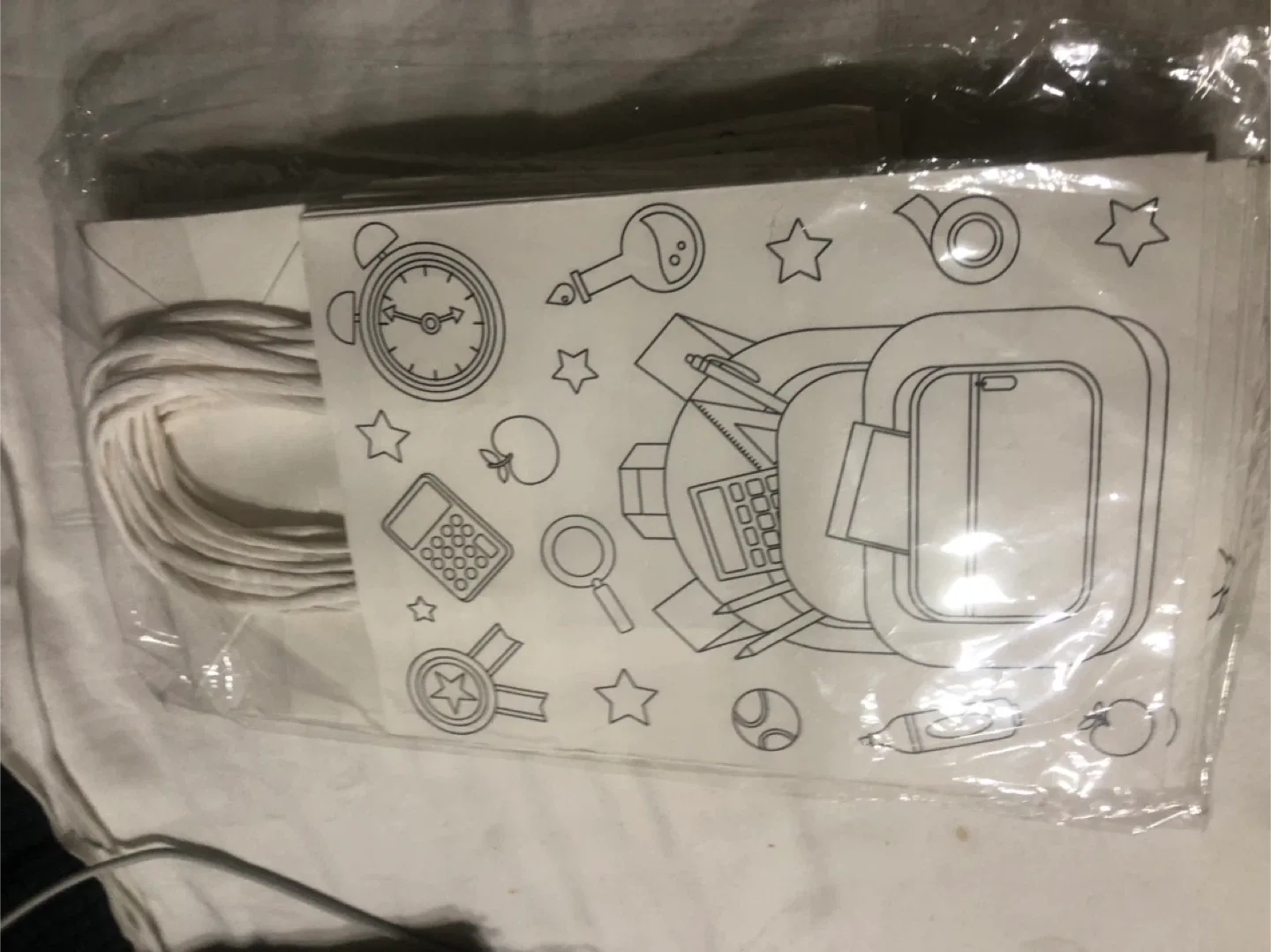 Colour-Me Paper Gift Bags image indicator(4)