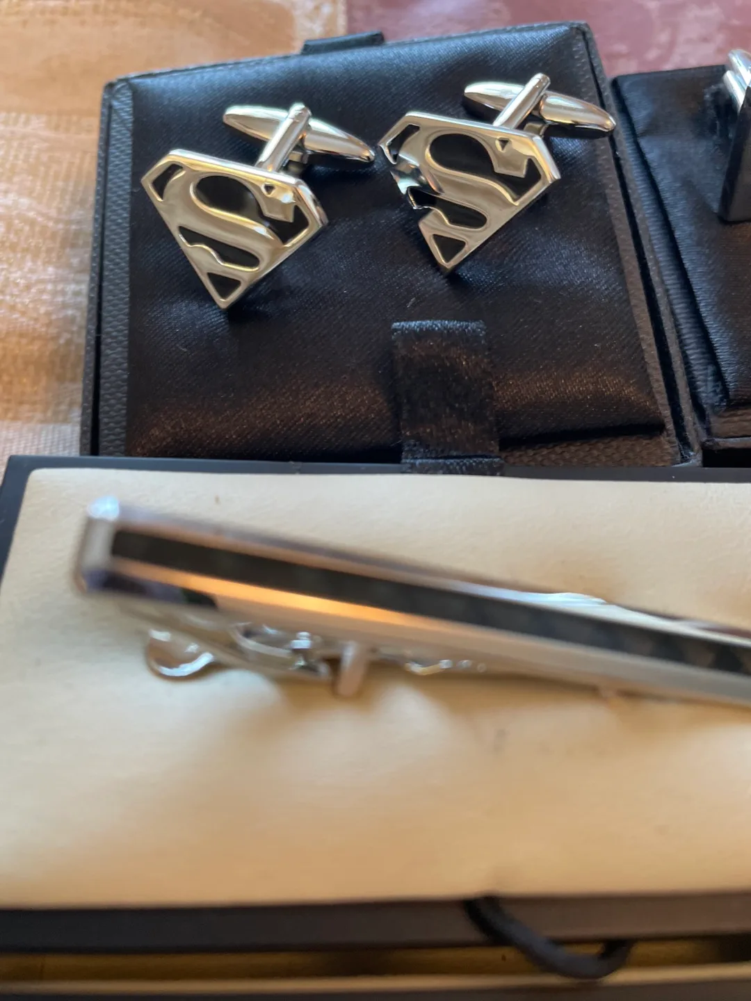 Men's Cufflinks & Tie Clip Set image indicator(4)