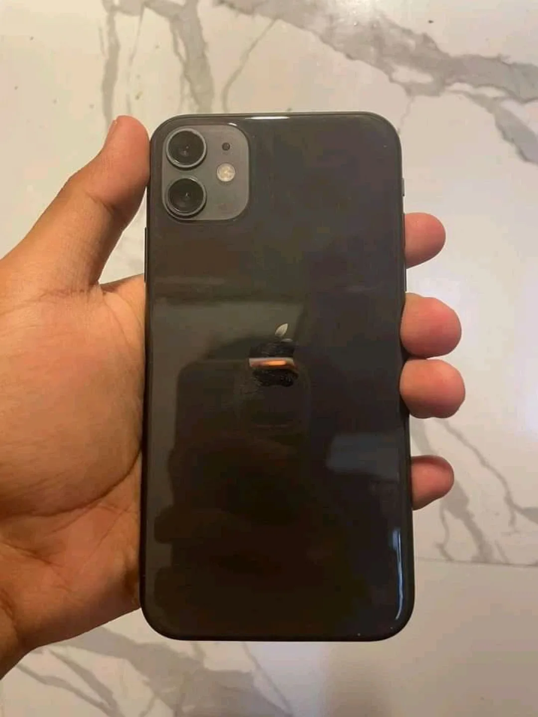 Iphone 11 (Black, 128GB, 81% Battery Health)